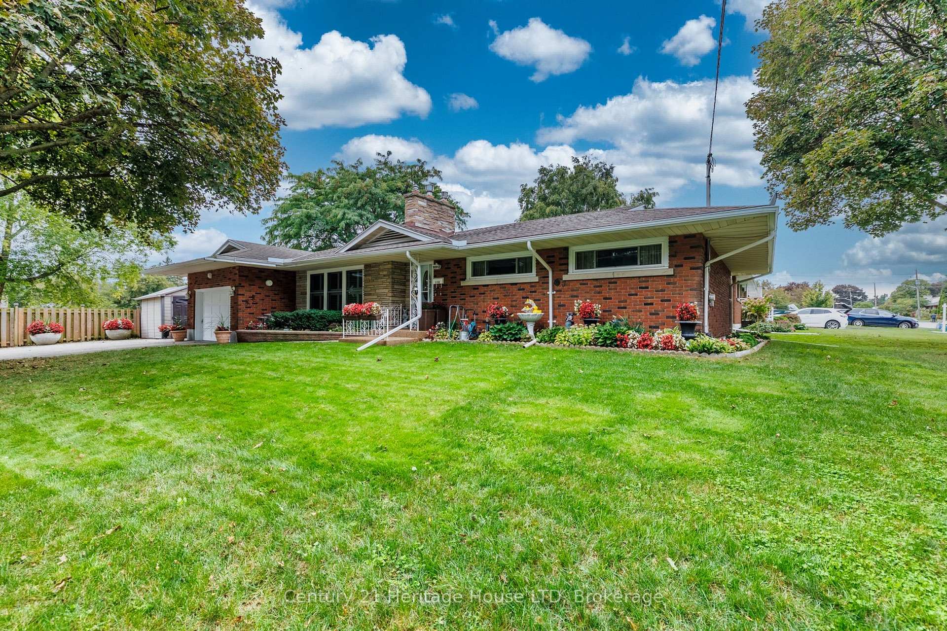 Photo 44 of 5159 Shirley Avenue, Niagara Falls, Cherrywood — HOMEH