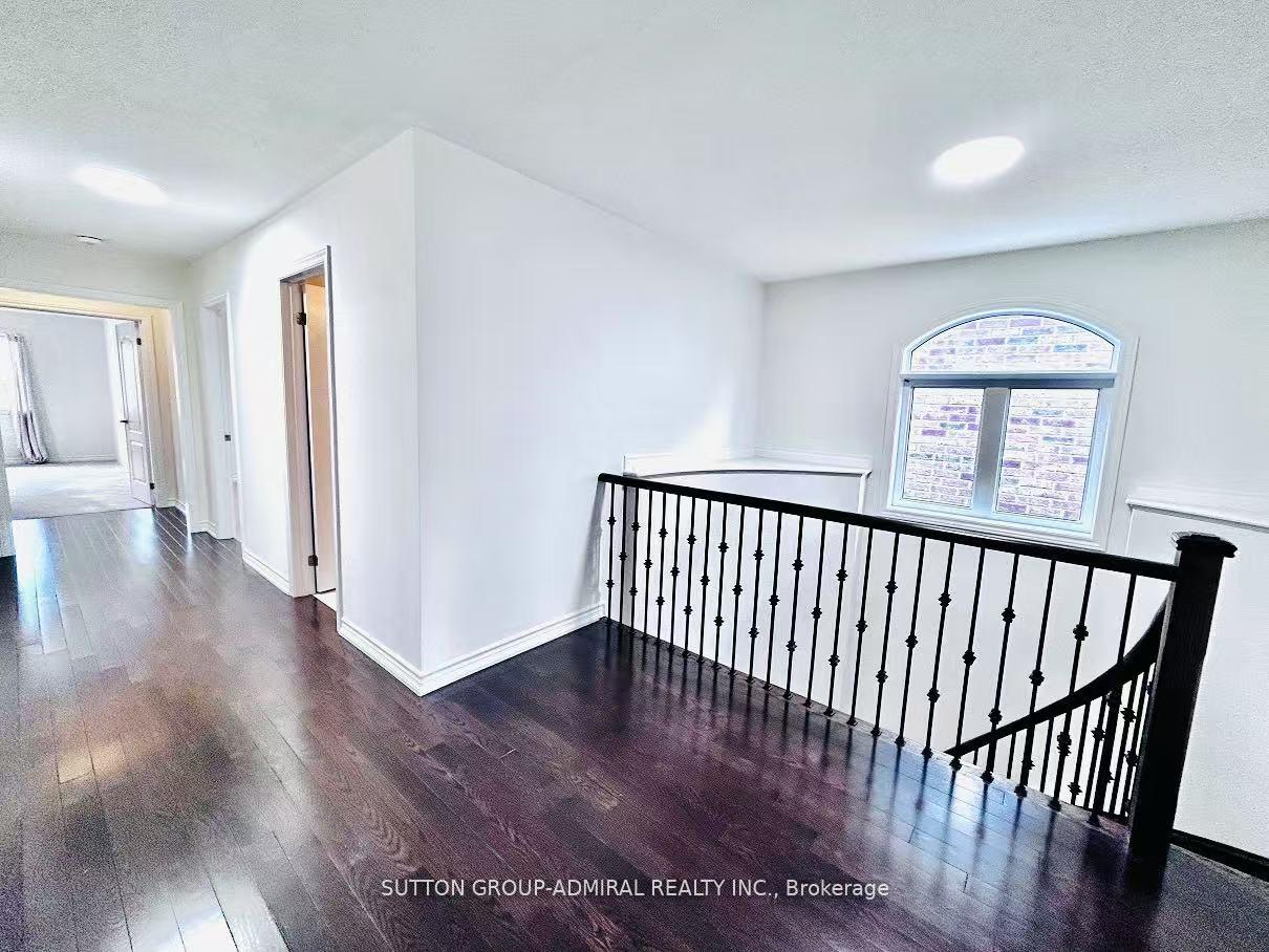 Photo 25 of 81 Livante Court, Markham, Victoria Square — HOMEH