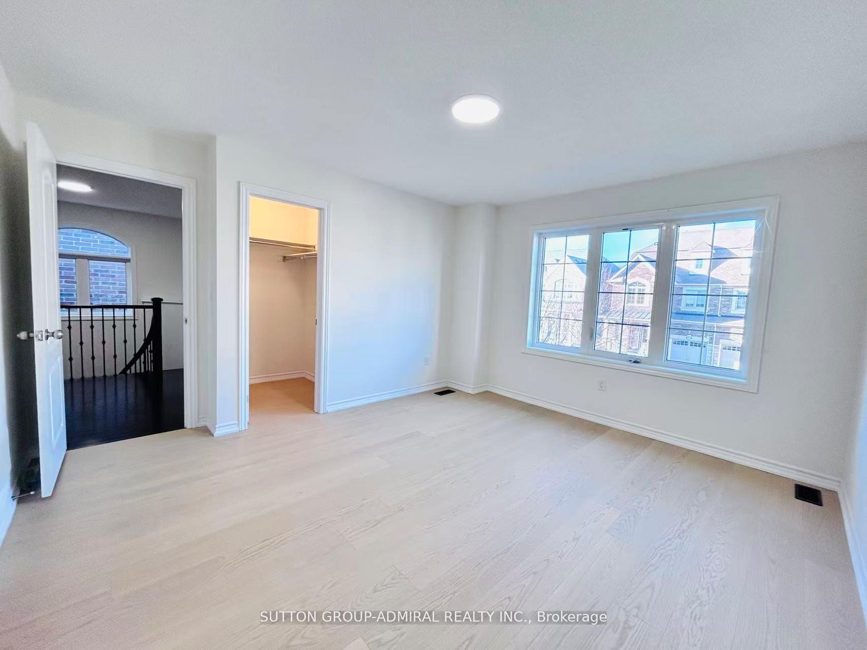 Photo 38 of 81 Livante Court, Markham, Victoria Square — HOMEH