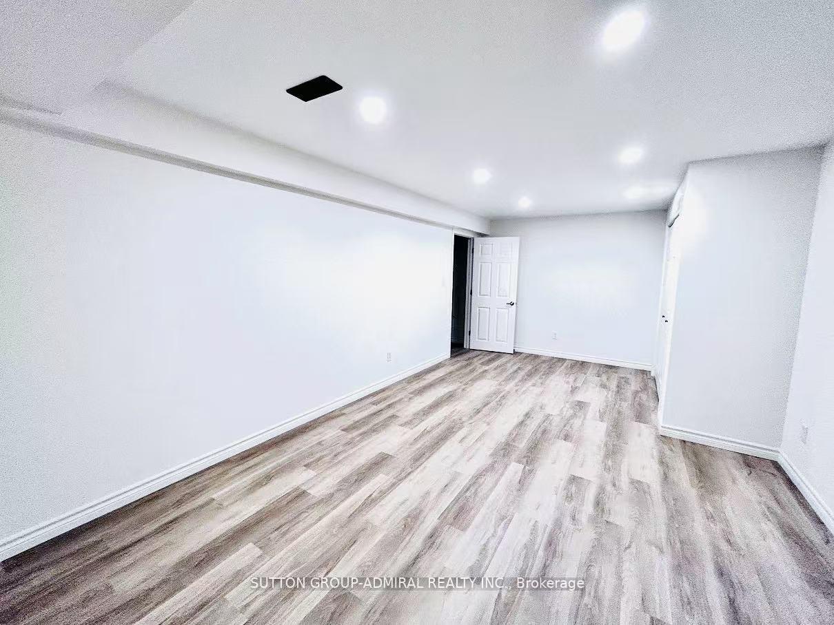 Photo 44 of 81 Livante Court, Markham, Victoria Square — HOMEH