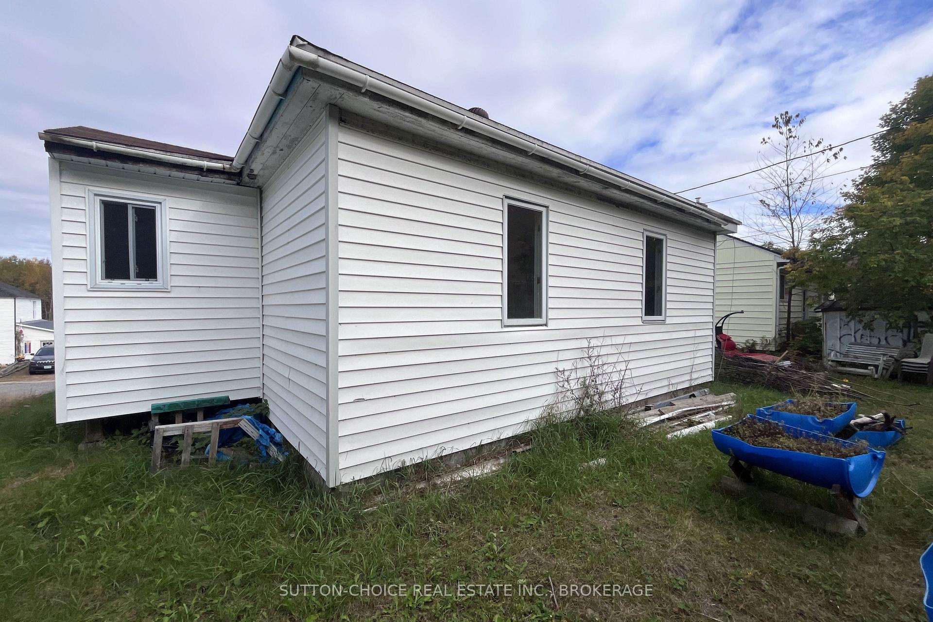 Photo 40 of 19 Cedar Street, Unorganized Townships, Thorne — HOMEH