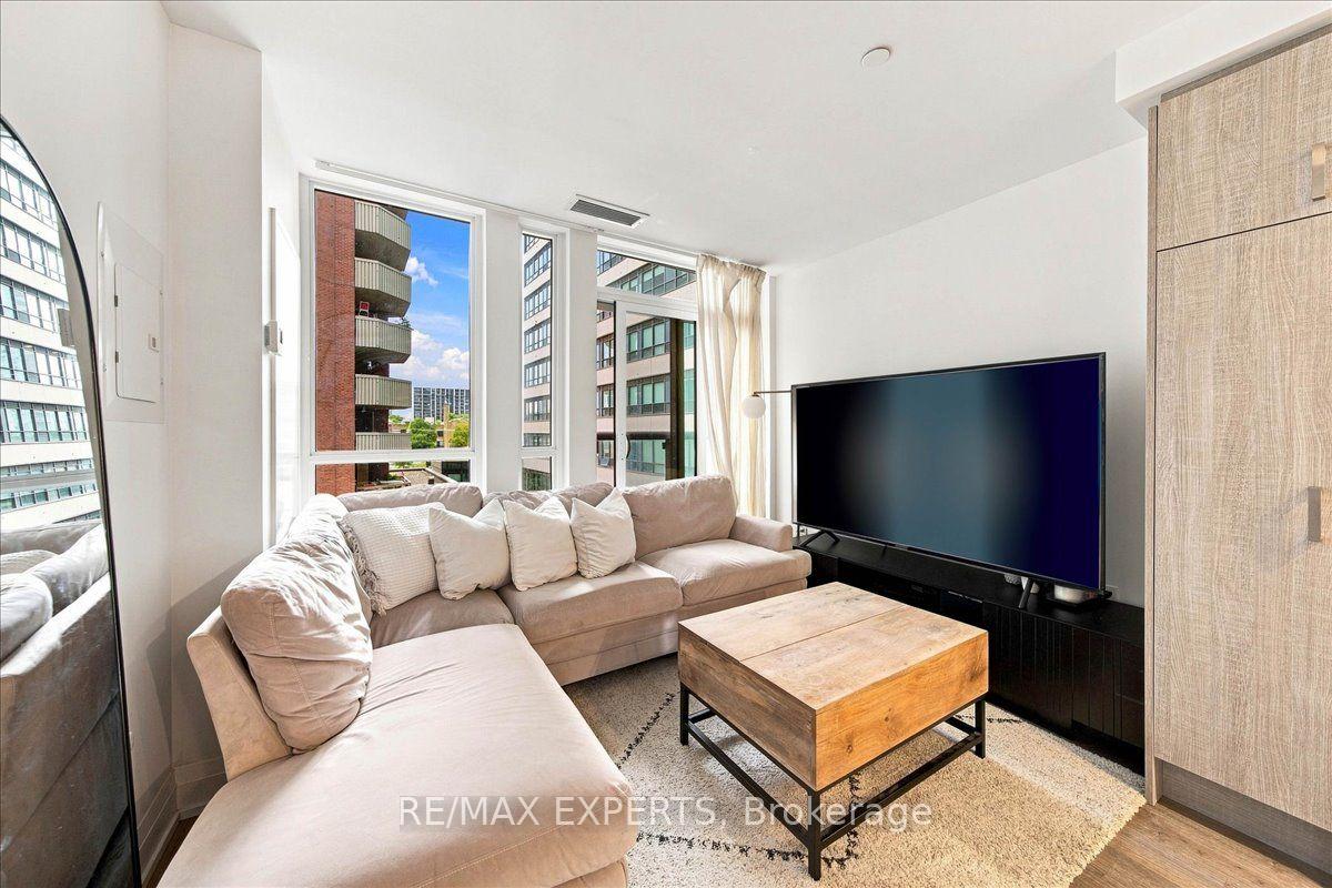 Photo 13 of Unit 401, 77 Mutual Street, Toronto, Church-Yonge Corridor — HOMEH