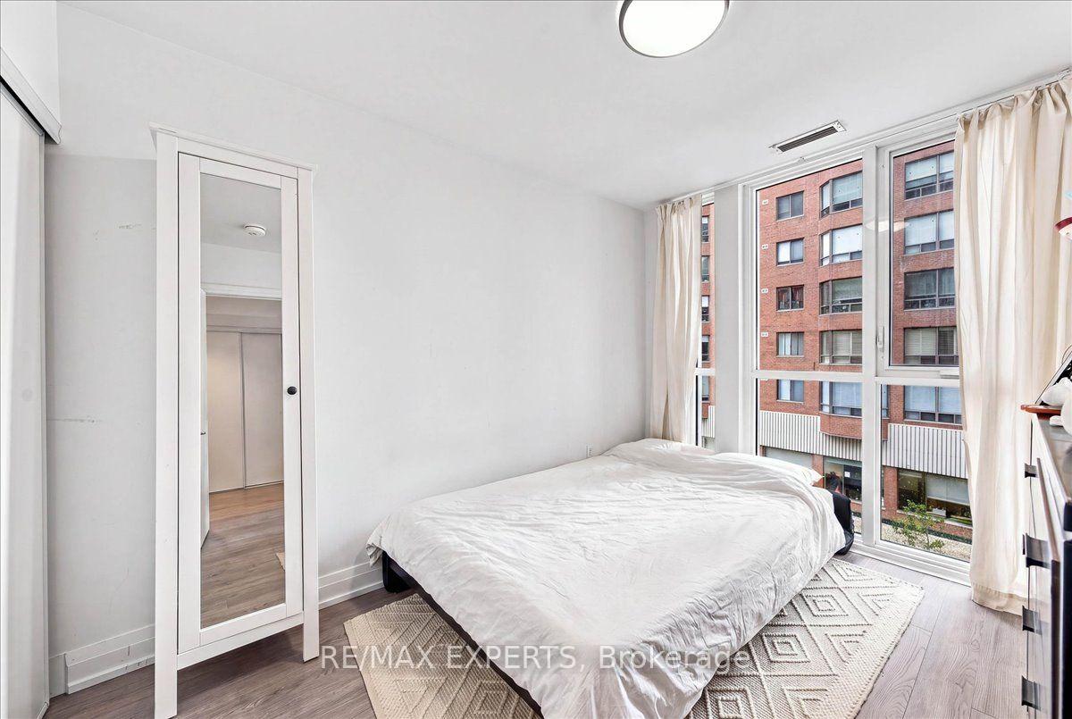 Photo 16 of Unit 401, 77 Mutual Street, Toronto, Church-Yonge Corridor — HOMEH