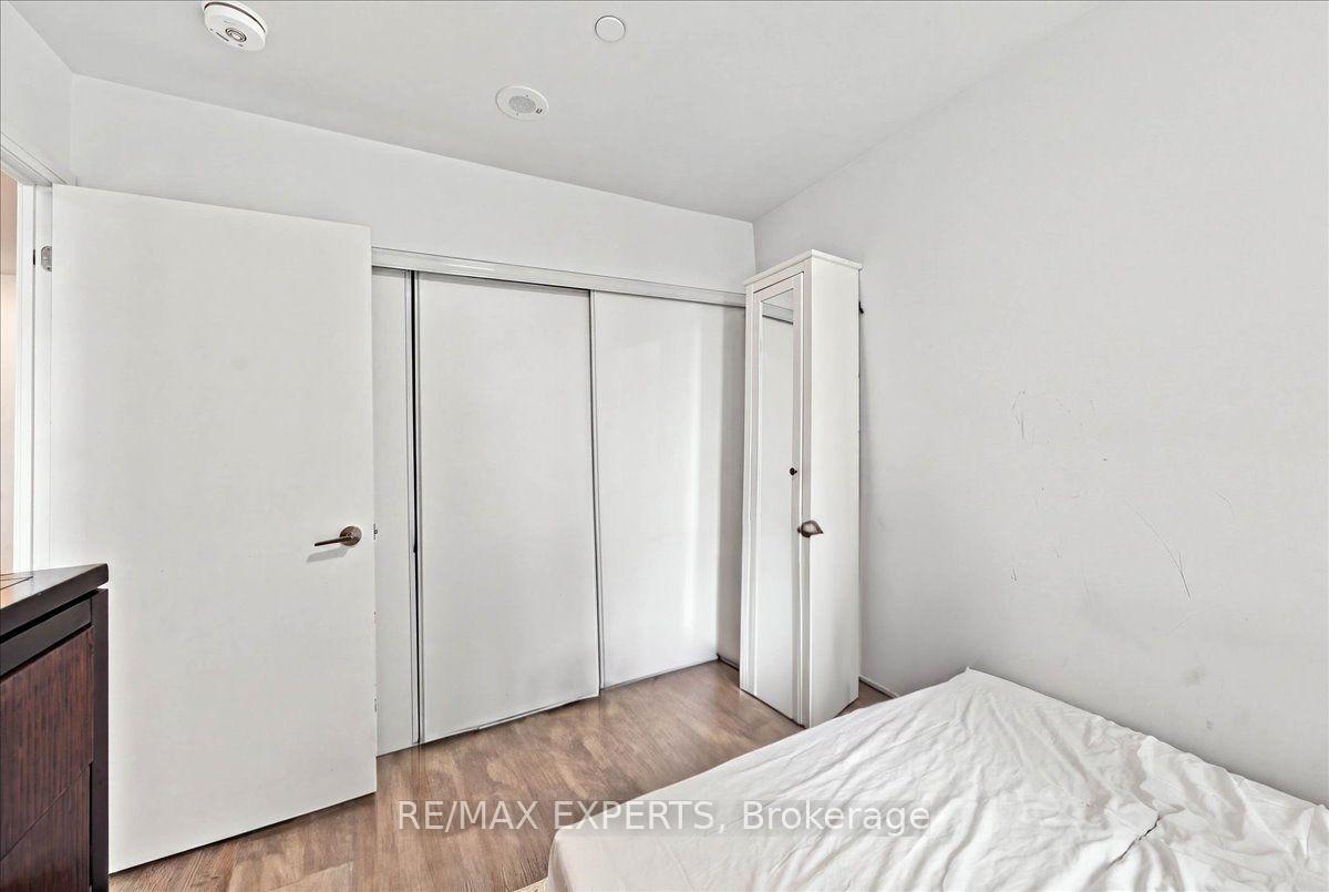 Photo 17 of Unit 401, 77 Mutual Street, Toronto, Church-Yonge Corridor — HOMEH