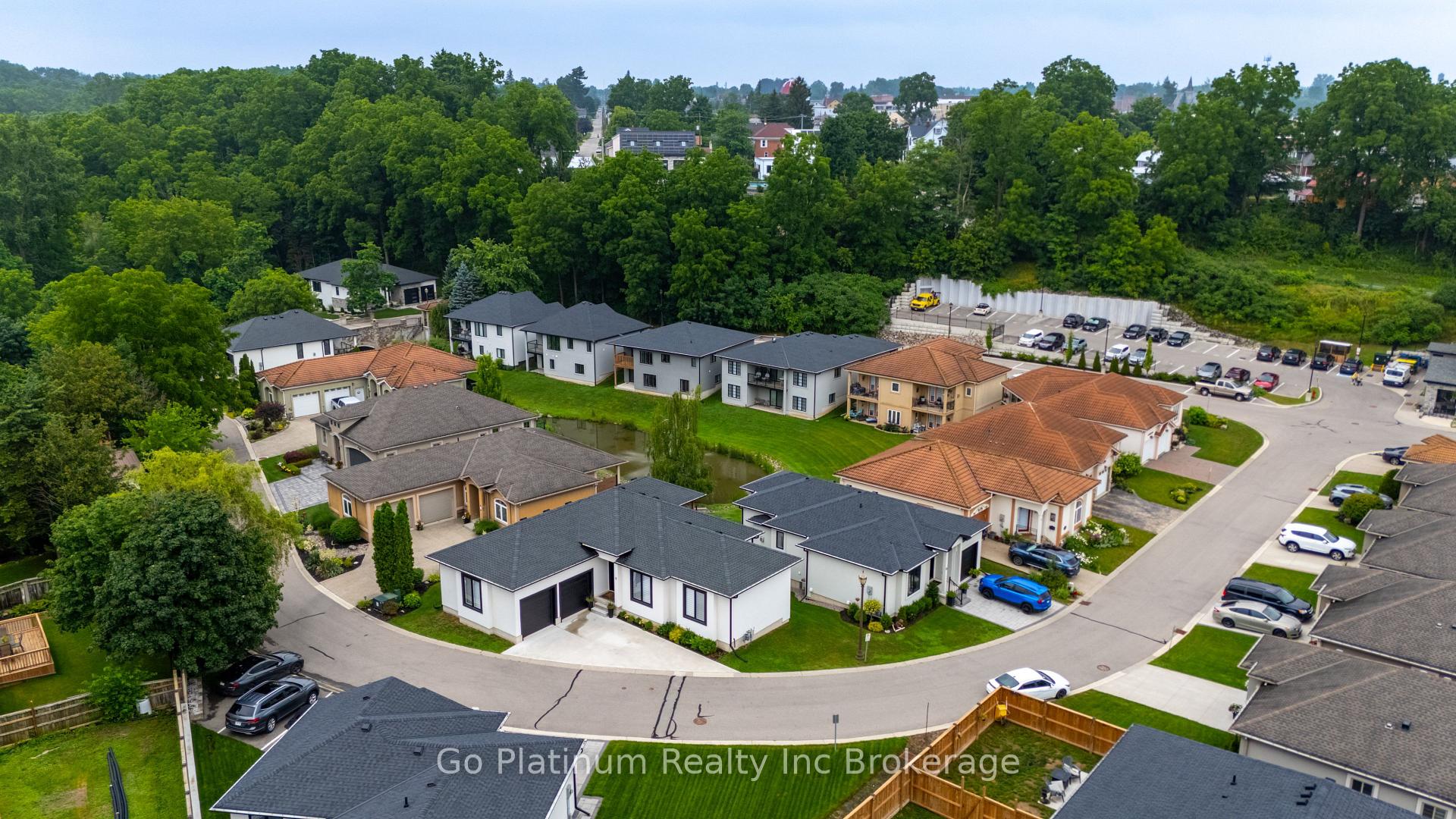 Photo 7 of Unit 11, 5 John Pound Road, Tillsonburg — HOMEH