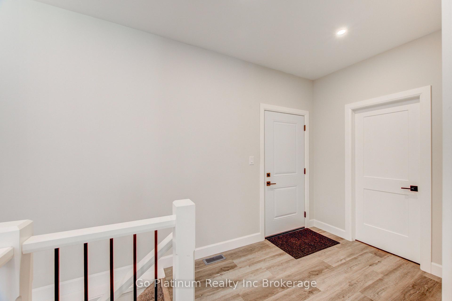 Photo 11 of Unit 11, 5 John Pound Road, Tillsonburg — HOMEH