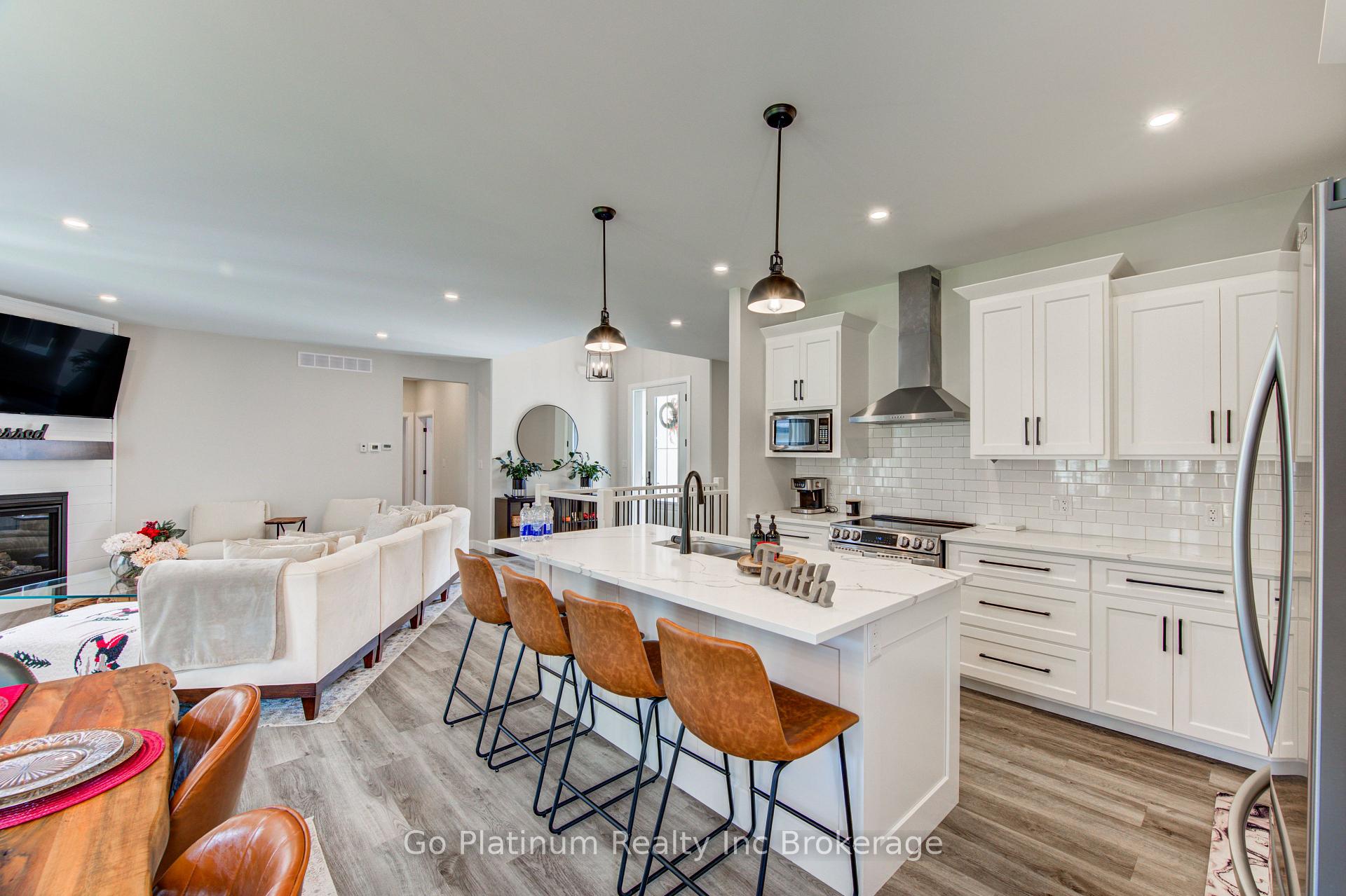Photo 15 of Unit 11, 5 John Pound Road, Tillsonburg — HOMEH