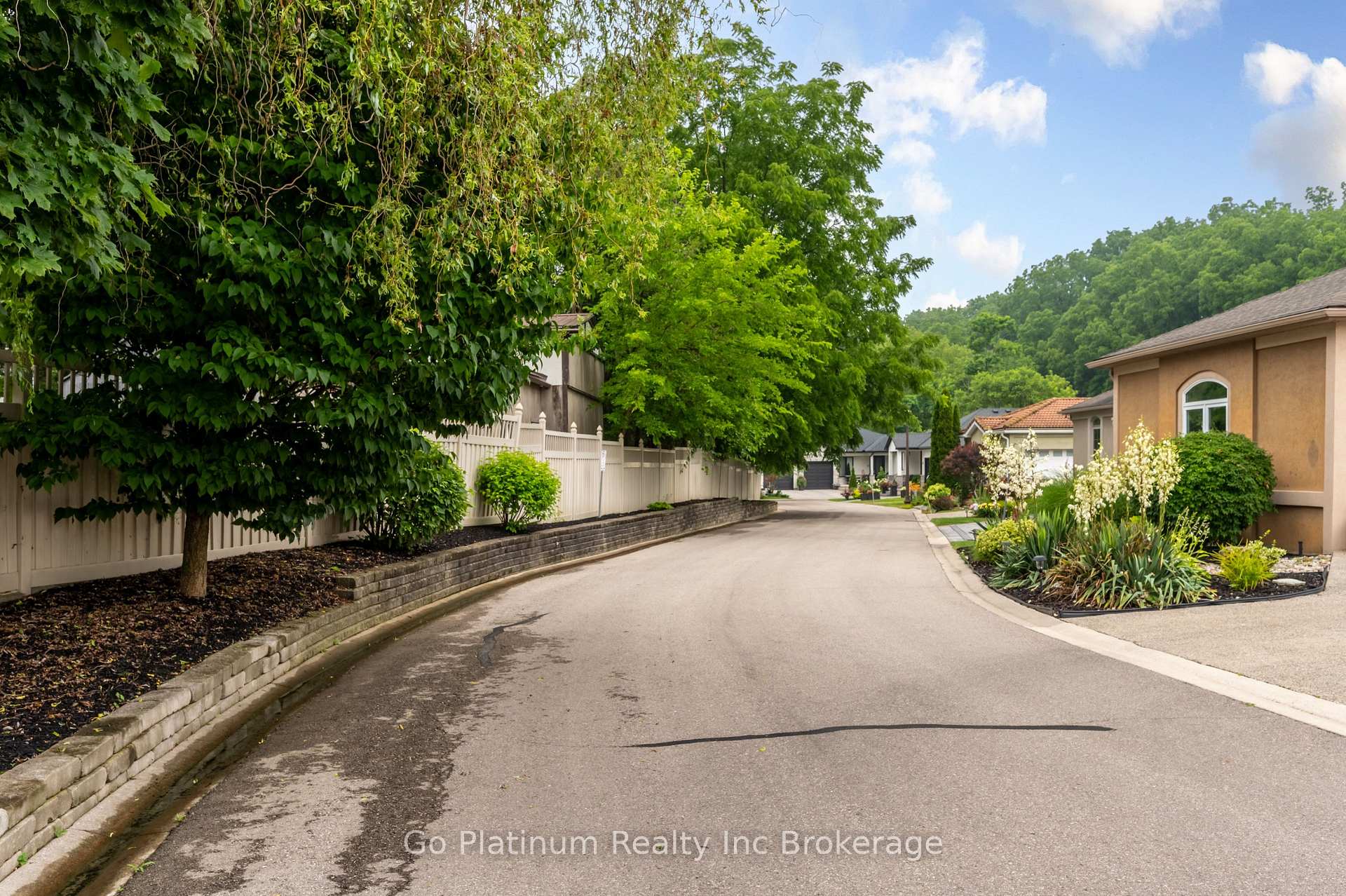 Photo 46 of Unit 11, 5 John Pound Road, Tillsonburg — HOMEH