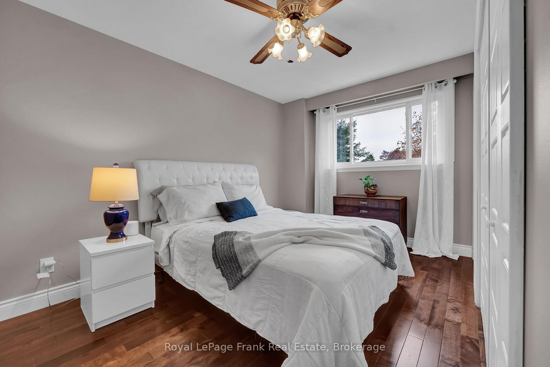 Photo 22 of 117 Lawrence Crescent, Clarington, Bowmanville — HOMEH