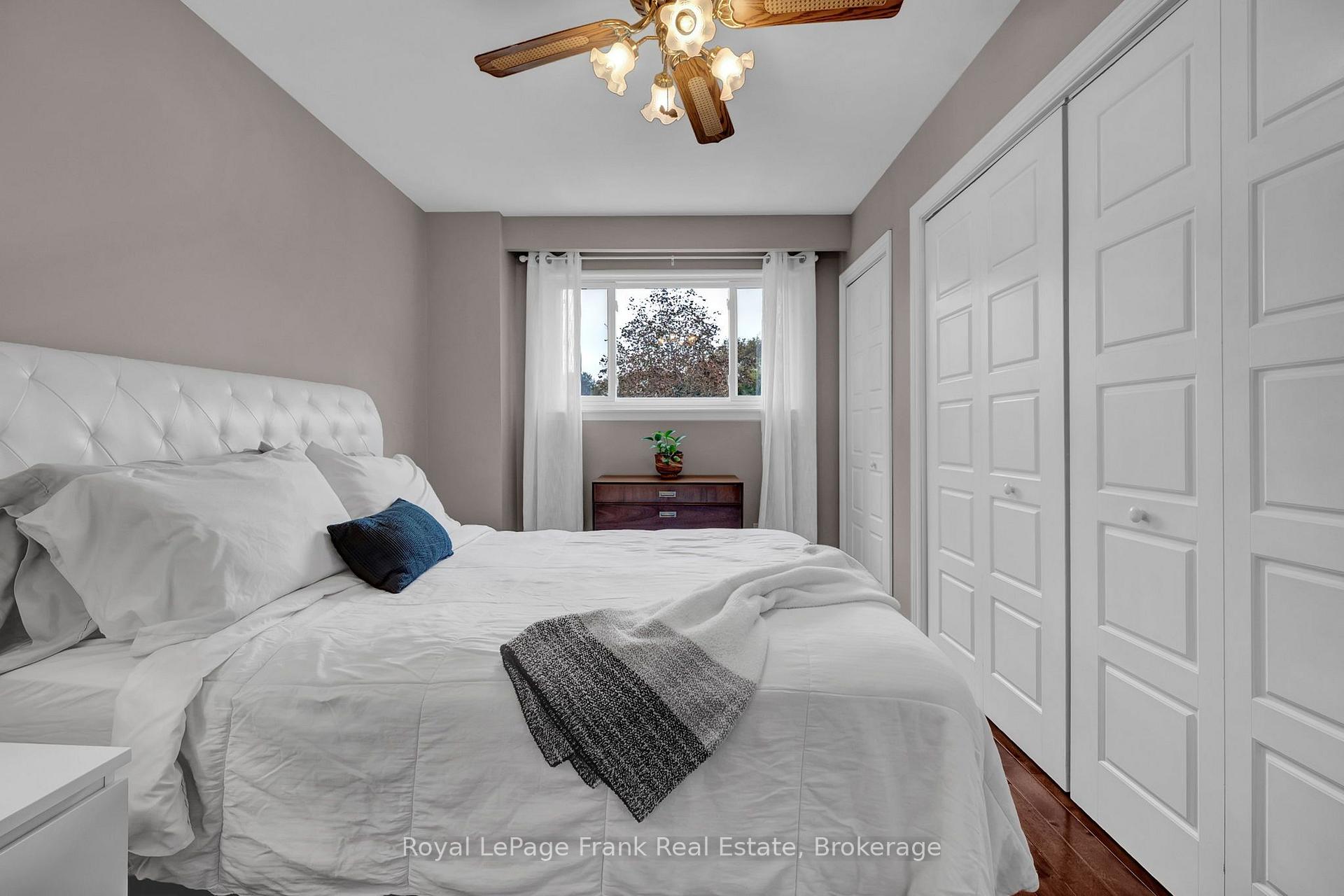 Photo 23 of 117 Lawrence Crescent, Clarington, Bowmanville — HOMEH
