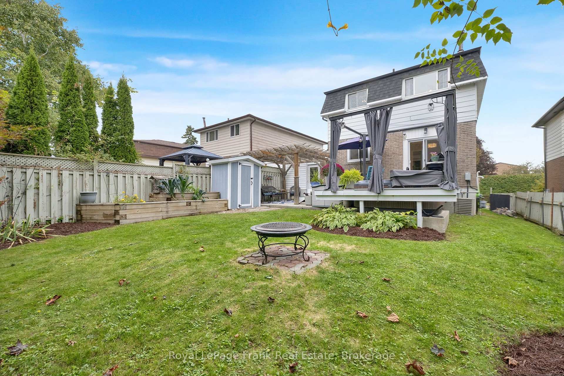 Photo 42 of 117 Lawrence Crescent, Clarington, Bowmanville — HOMEH