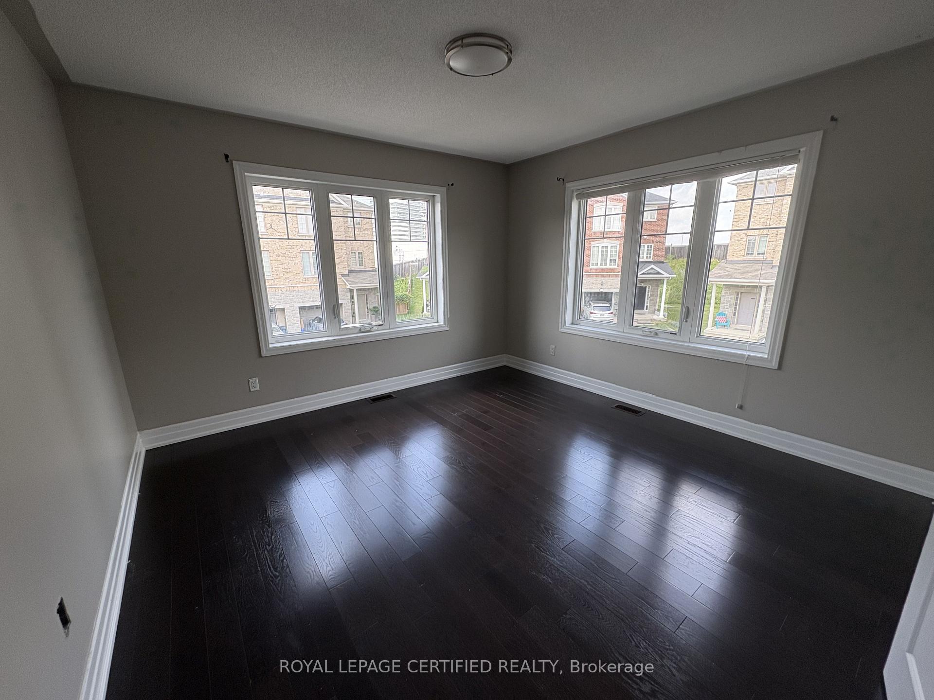Photo 21 of Unit Upper, 271 Andrews Trail, Milton, Clarke — HOMEH