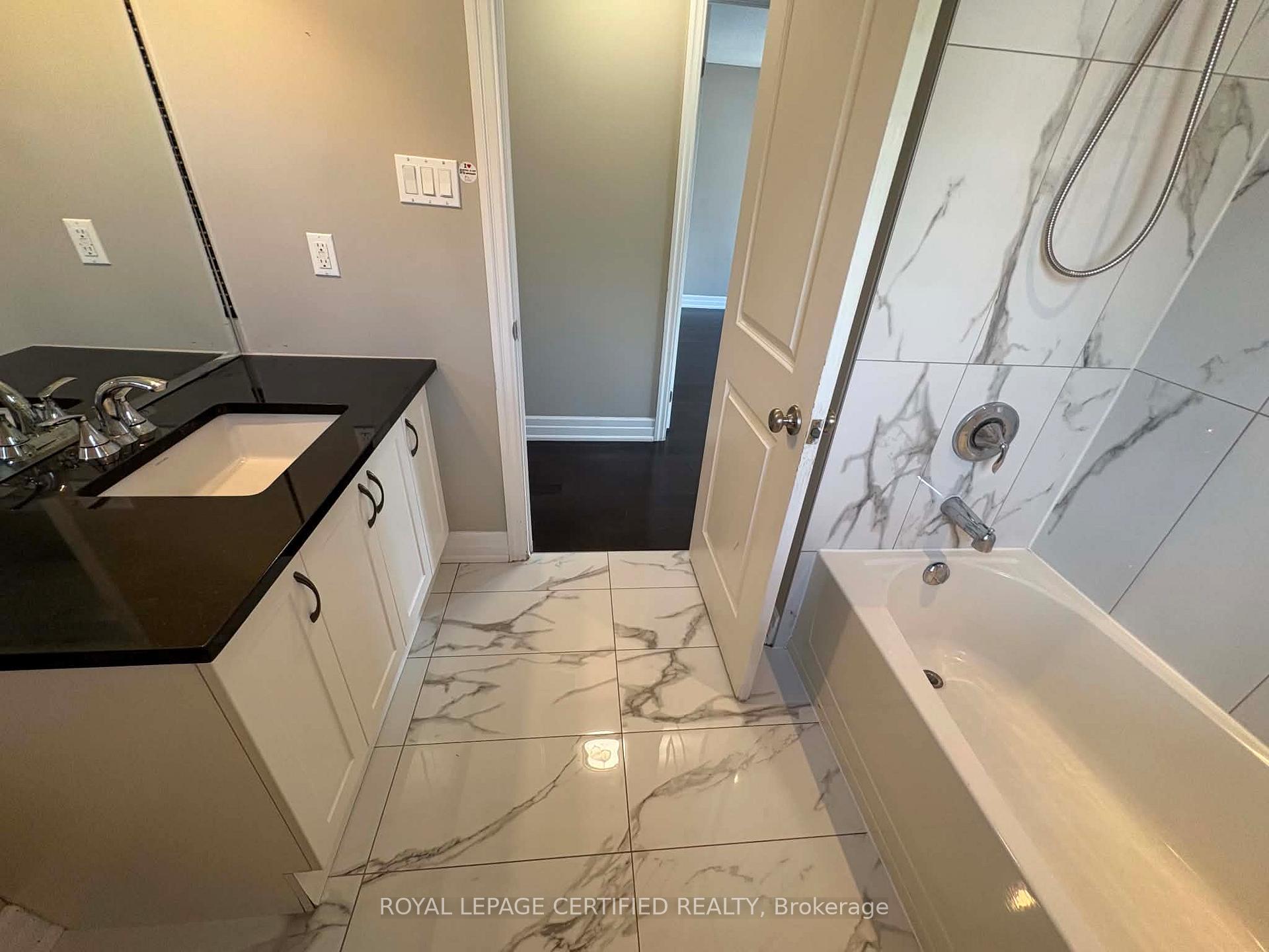 Photo 24 of Unit Upper, 271 Andrews Trail, Milton, Clarke — HOMEH