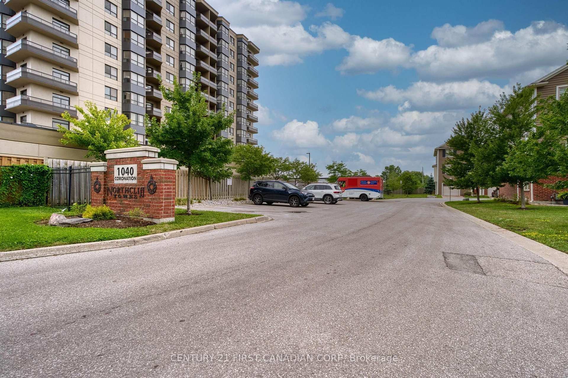 Photo 35 of Unit 71, 1040 Coronation Drive, London, North I — HOMEH