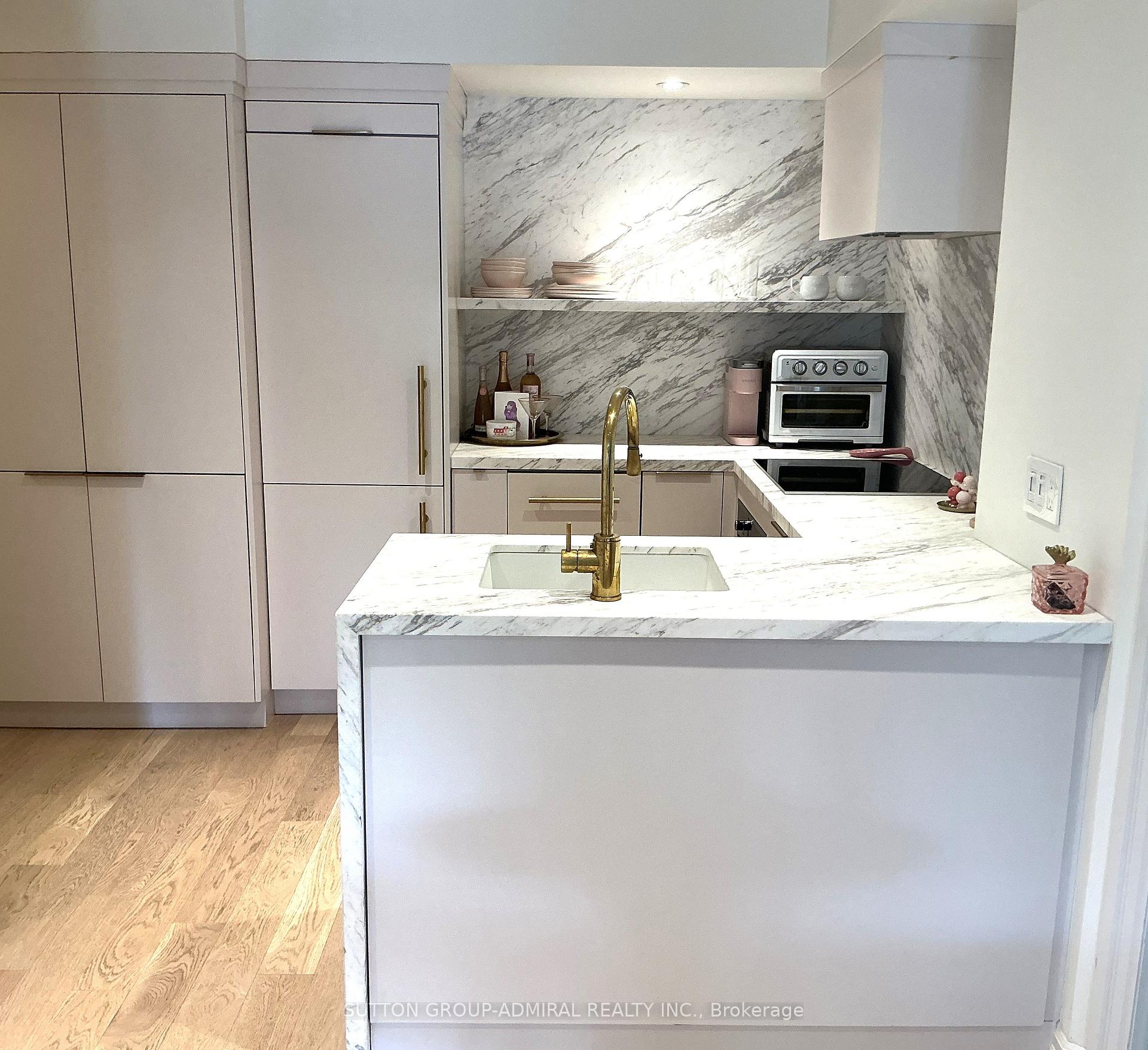 Photo 7 of Unit 301, 1174 Yonge Street, Toronto, The Annex — HOMEH