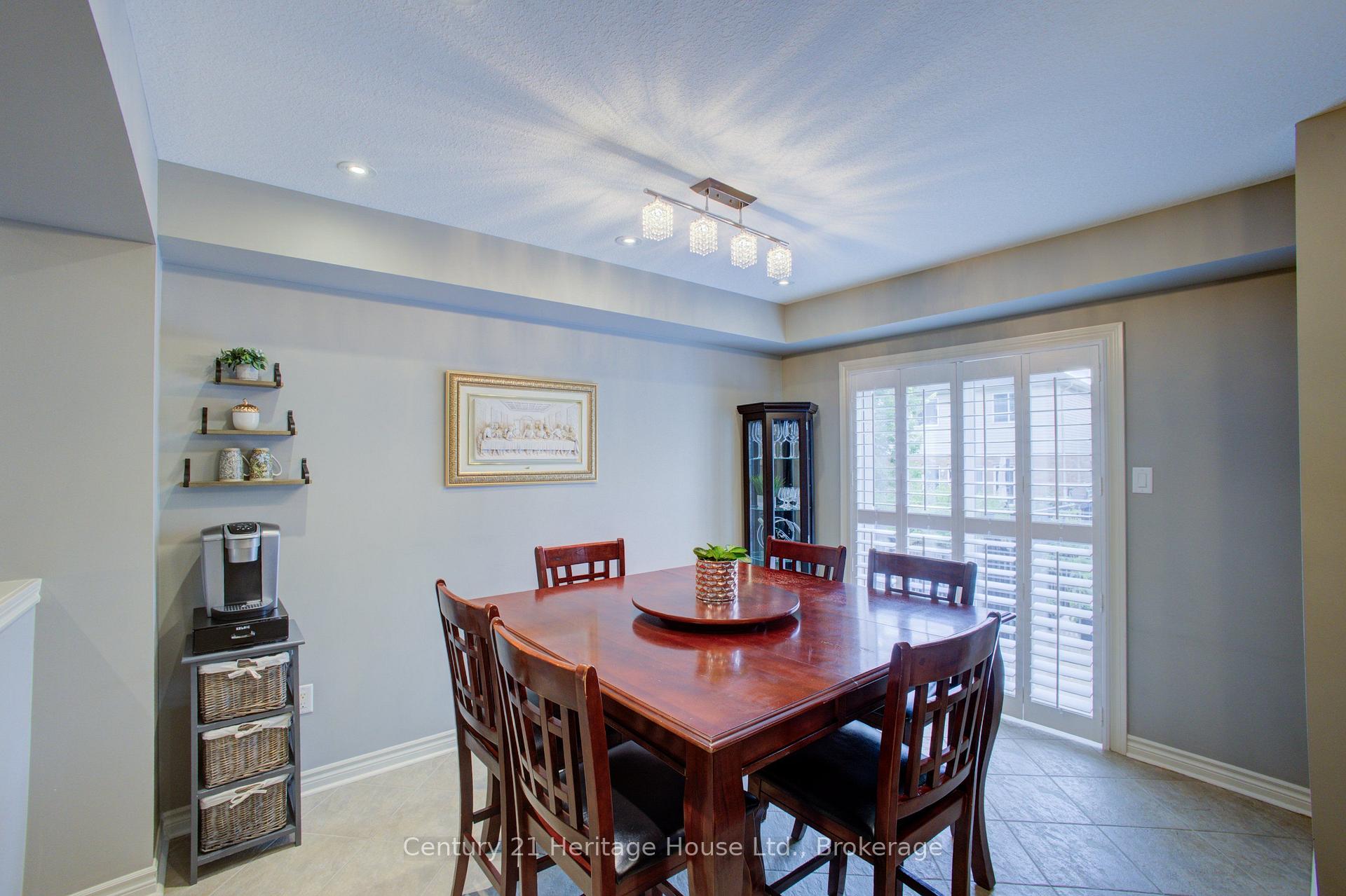 Photo 14 of 79 Laughland Lane, Guelph, Pineridge/Westminster Woods — HOMEH