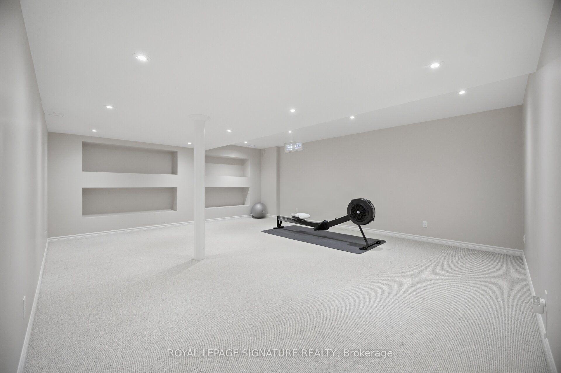 Photo 20 of 2215 Lapsley Crescent, Oakville, Westmount — HOMEH