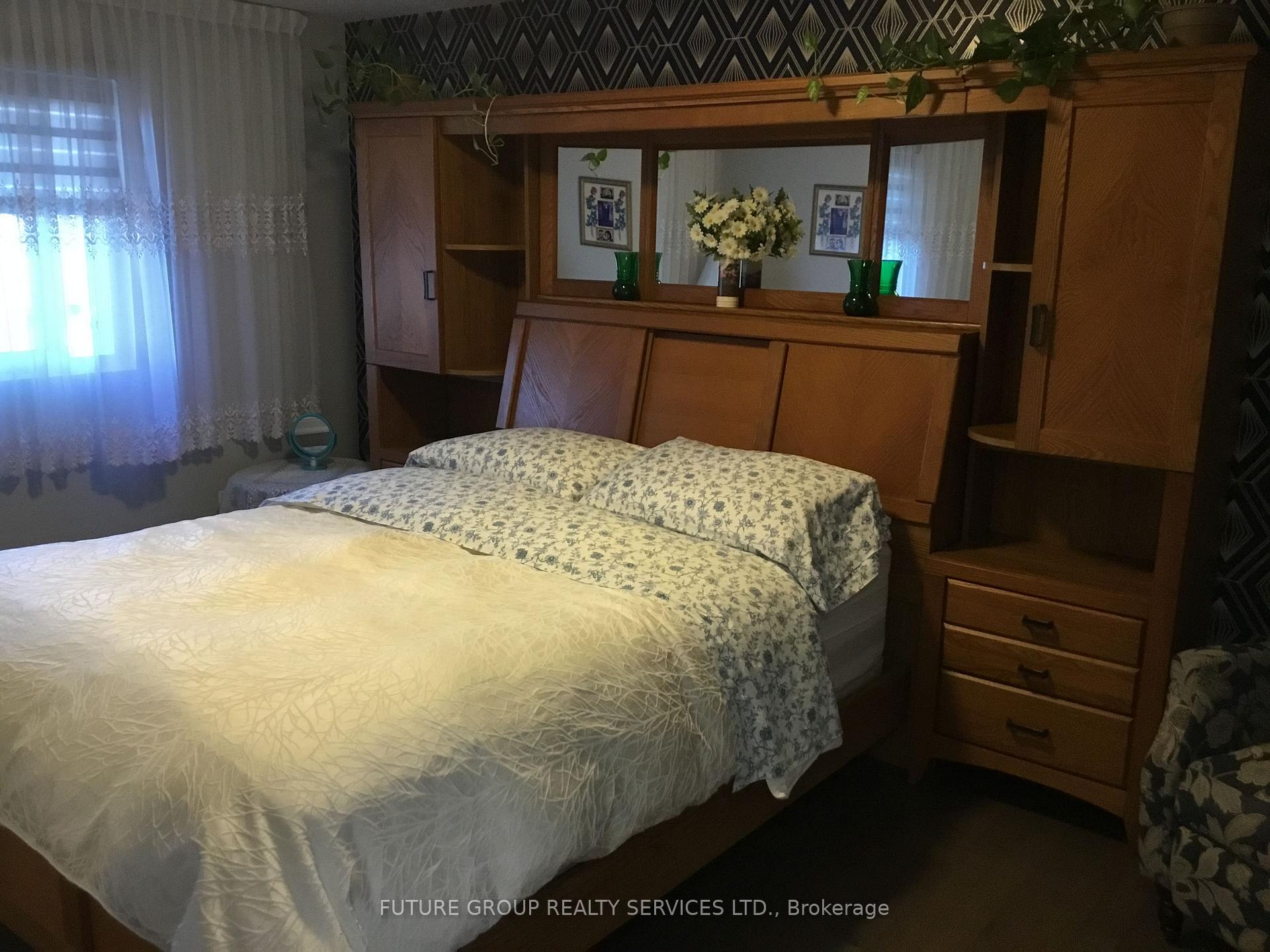 Photo 14 of 40 Lyton Crescent, Hamilton, Stoney Creek Mountain — HOMEH