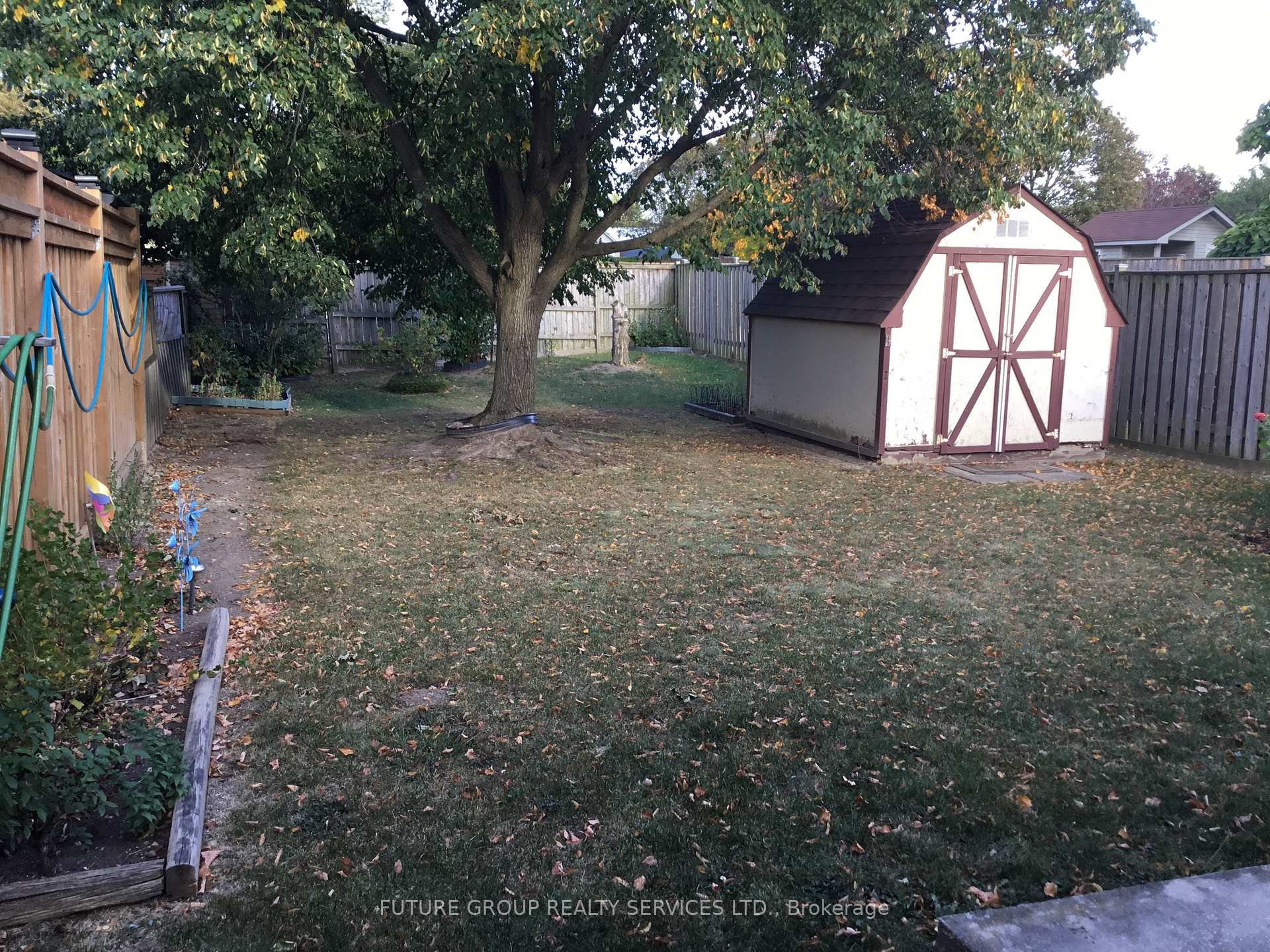 Photo 22 of 40 Lyton Crescent, Hamilton, Stoney Creek Mountain — HOMEH