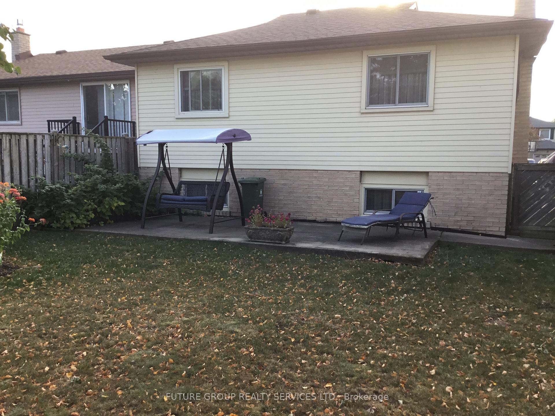 Photo 23 of 40 Lyton Crescent, Hamilton, Stoney Creek Mountain — HOMEH