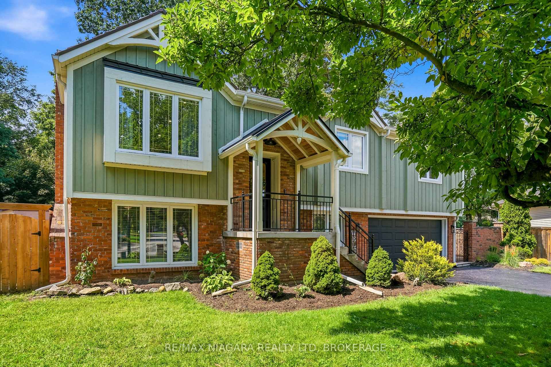 Photo 5 of 25 Berkhout Terrace, Pelham, Fonthill — HOMEH