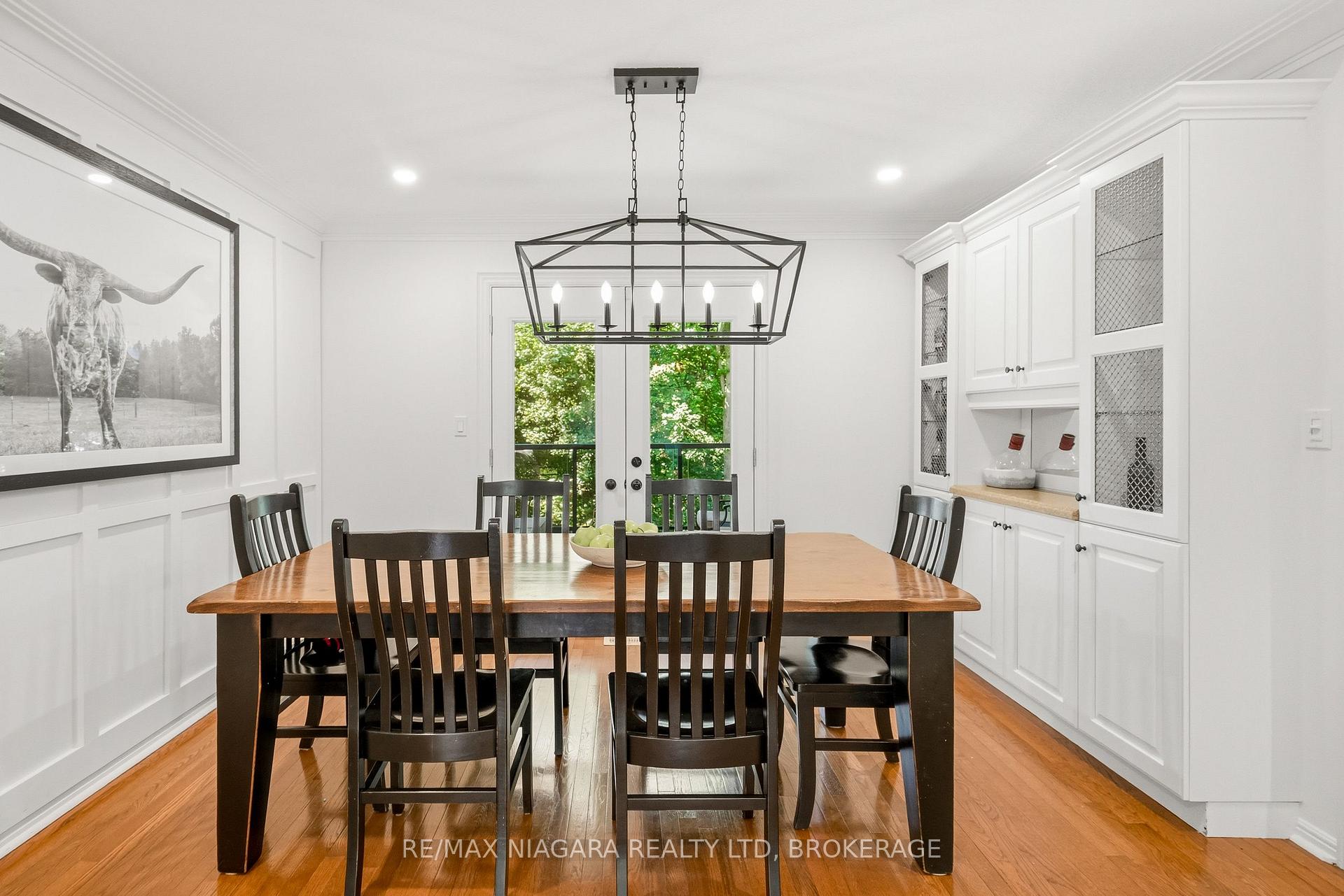 Photo 10 of 25 Berkhout Terrace, Pelham, Fonthill — HOMEH
