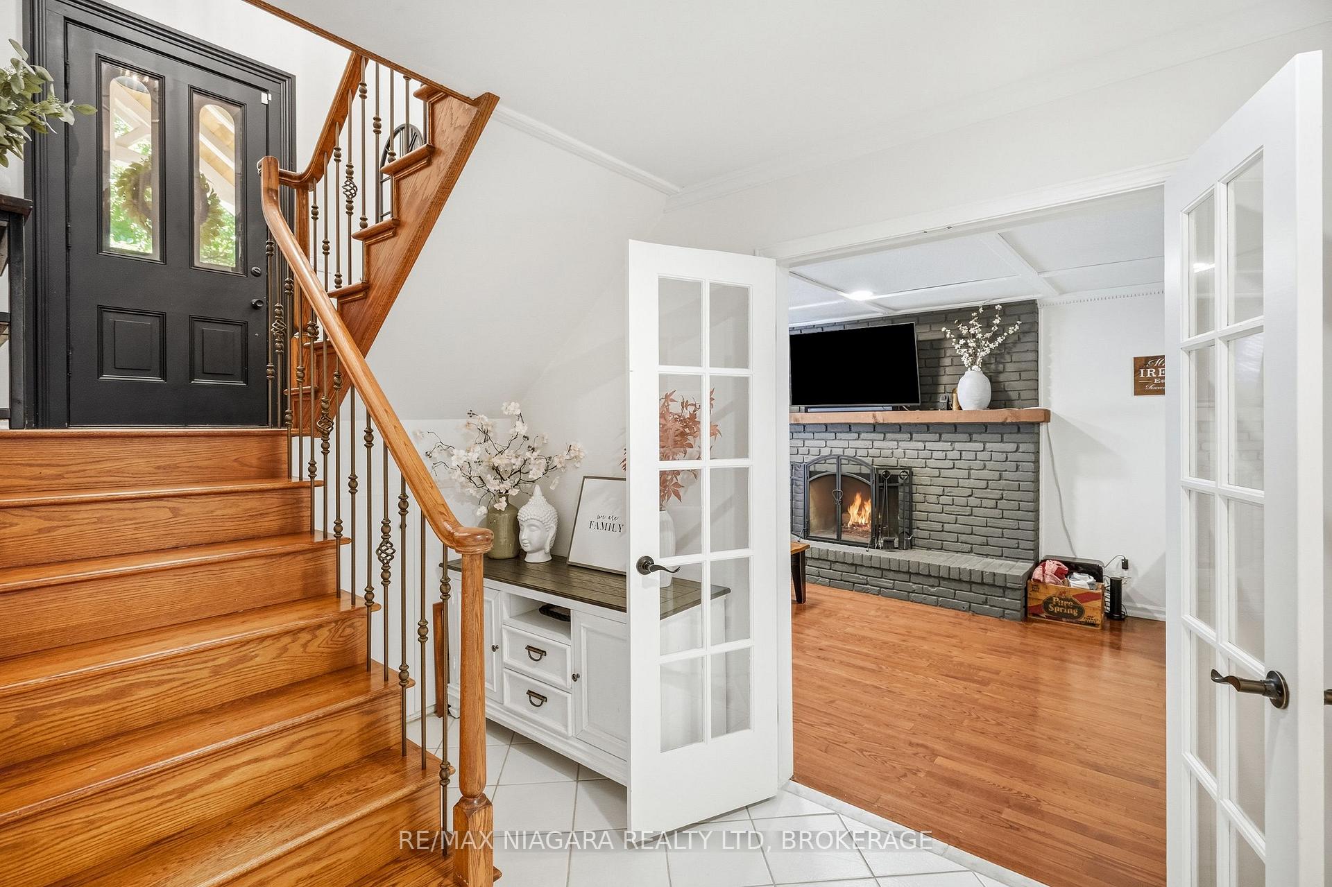 Photo 26 of 25 Berkhout Terrace, Pelham, Fonthill — HOMEH