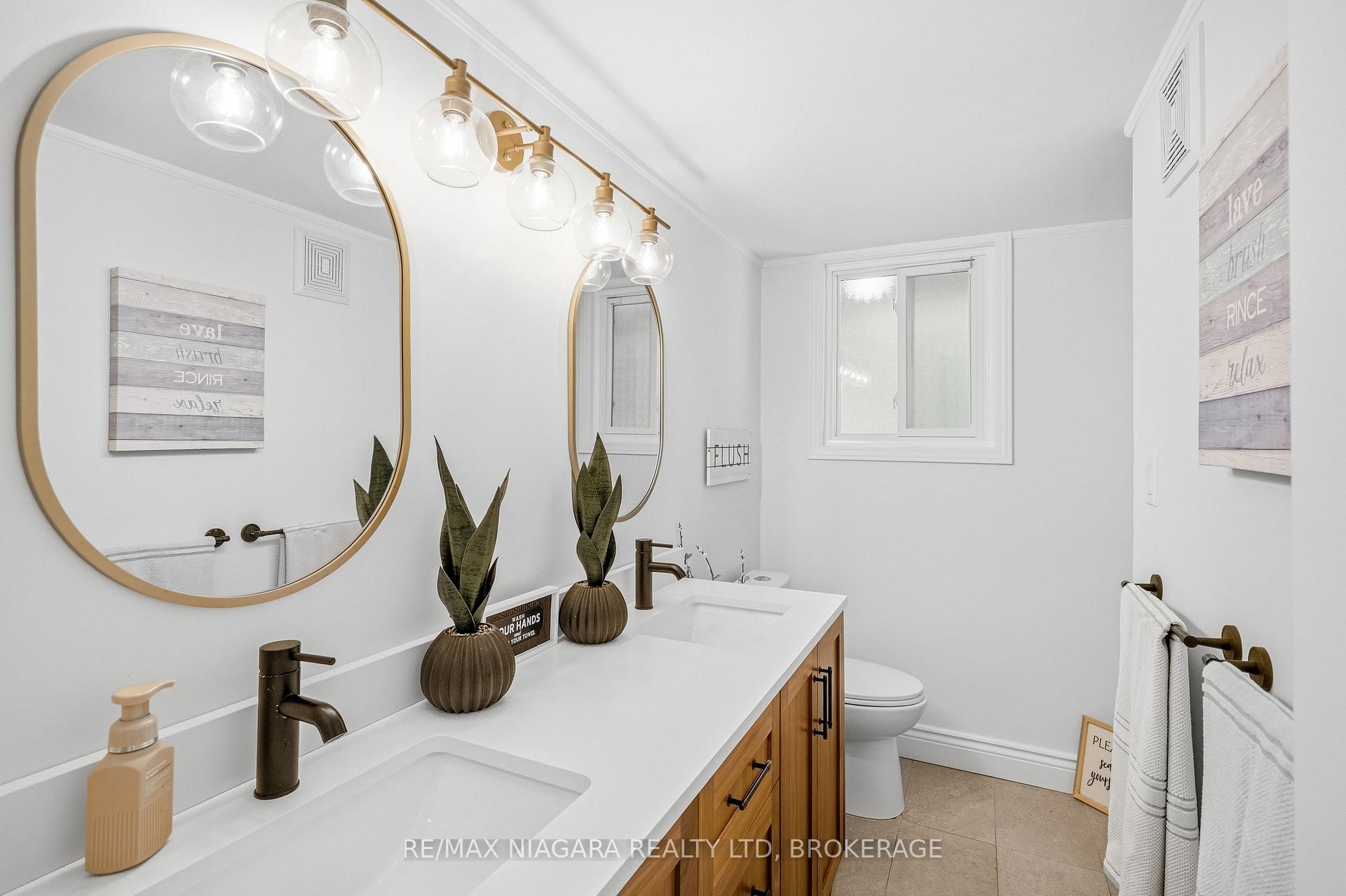 Photo 30 of 25 Berkhout Terrace, Pelham, Fonthill — HOMEH