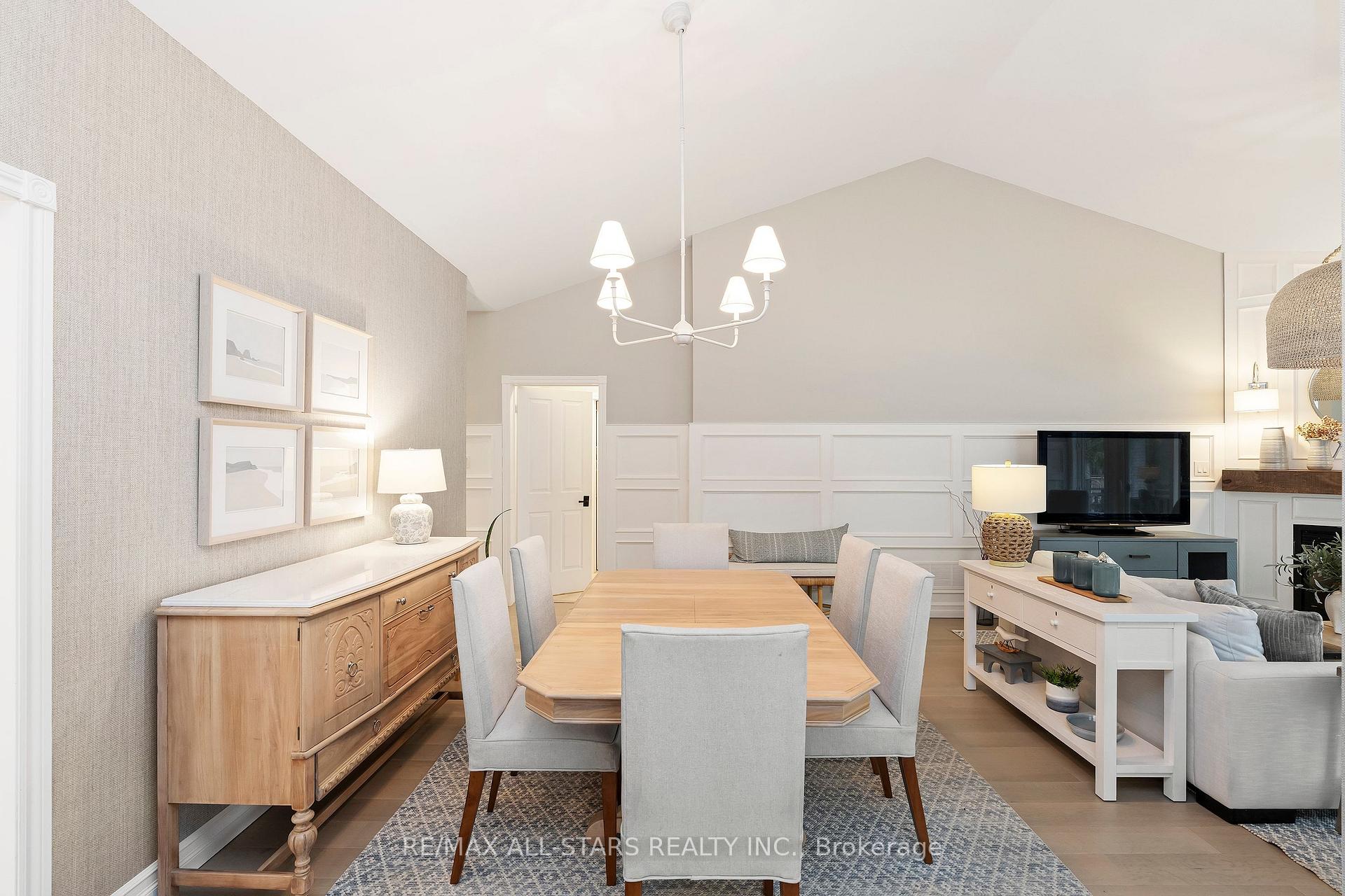 Photo 6 of 24 Sandpiper Key Way, Markham, Greensborough — HOMEH