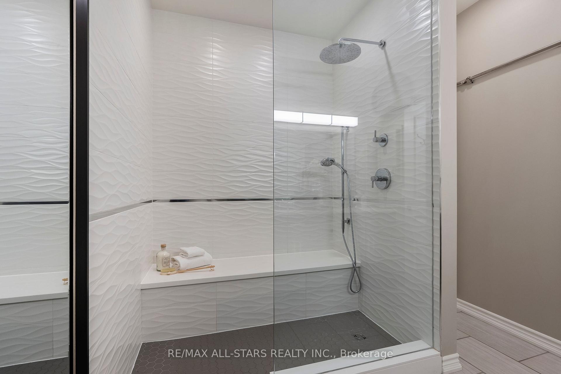 Photo 27 of 24 Sandpiper Key Way, Markham, Greensborough — HOMEH