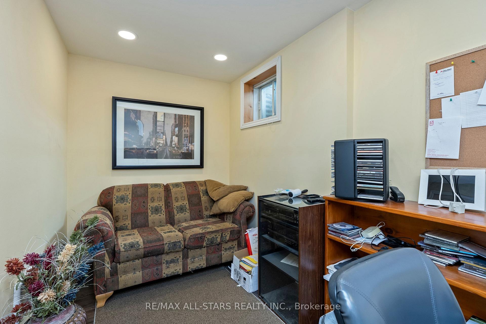 Photo 35 of 24 Sandpiper Key Way, Markham, Greensborough — HOMEH