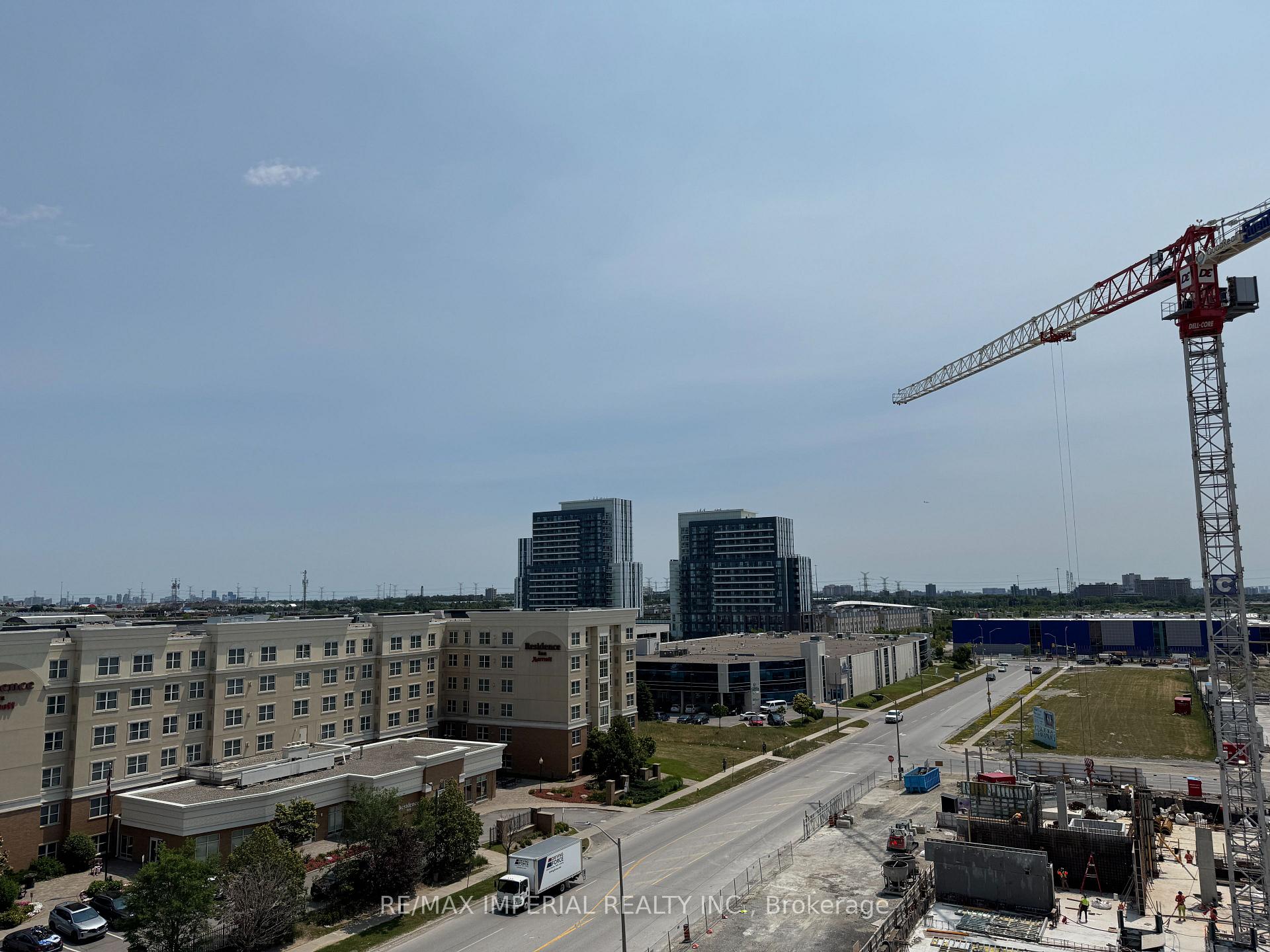 Photo 20 of Unit 811, 28 Interchange Way, Vaughan, Vaughan Corporate Centre — HOMEH