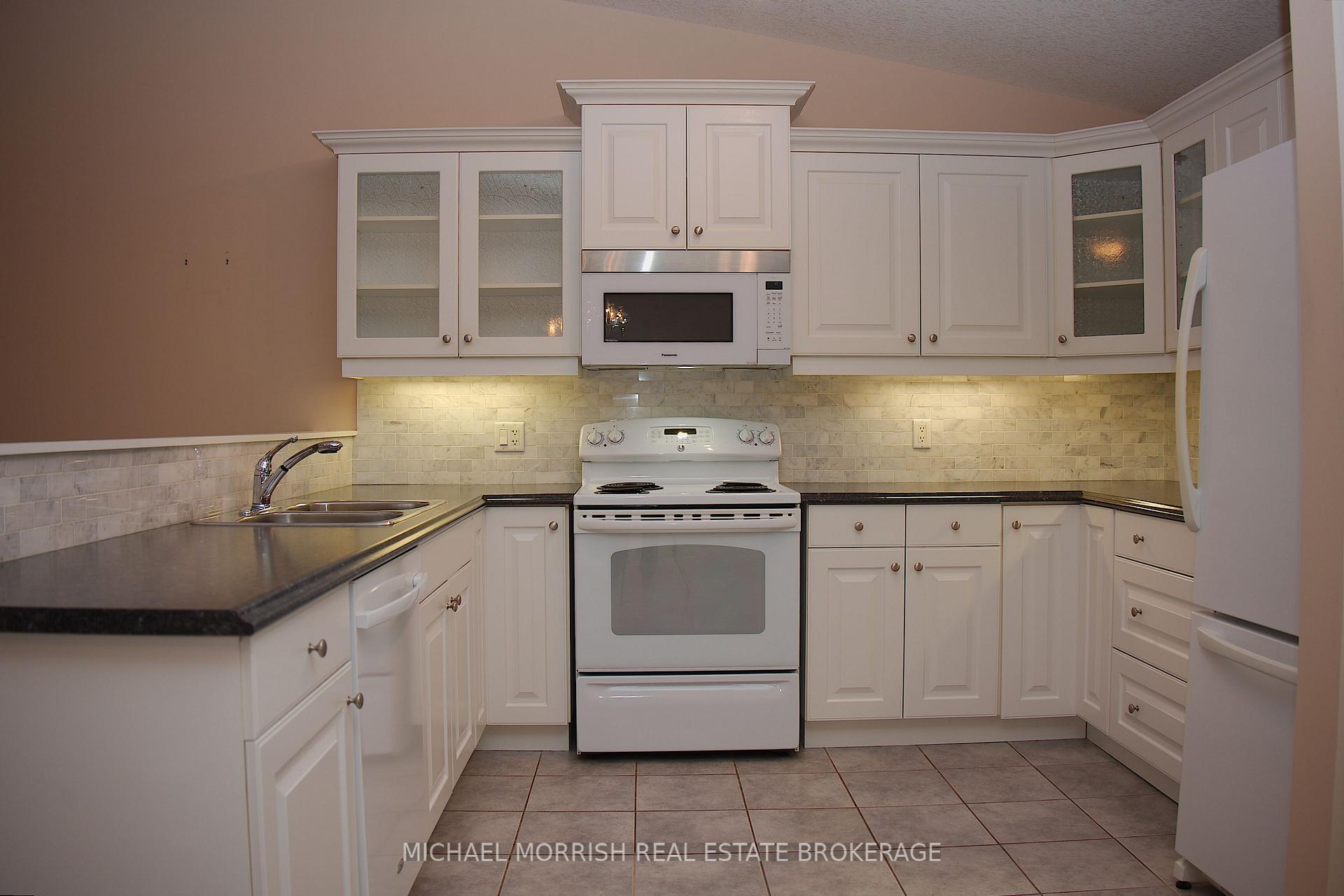 Photo 4 of Unit 39, 987 Whetherfield Street, London, North M — HOMEH