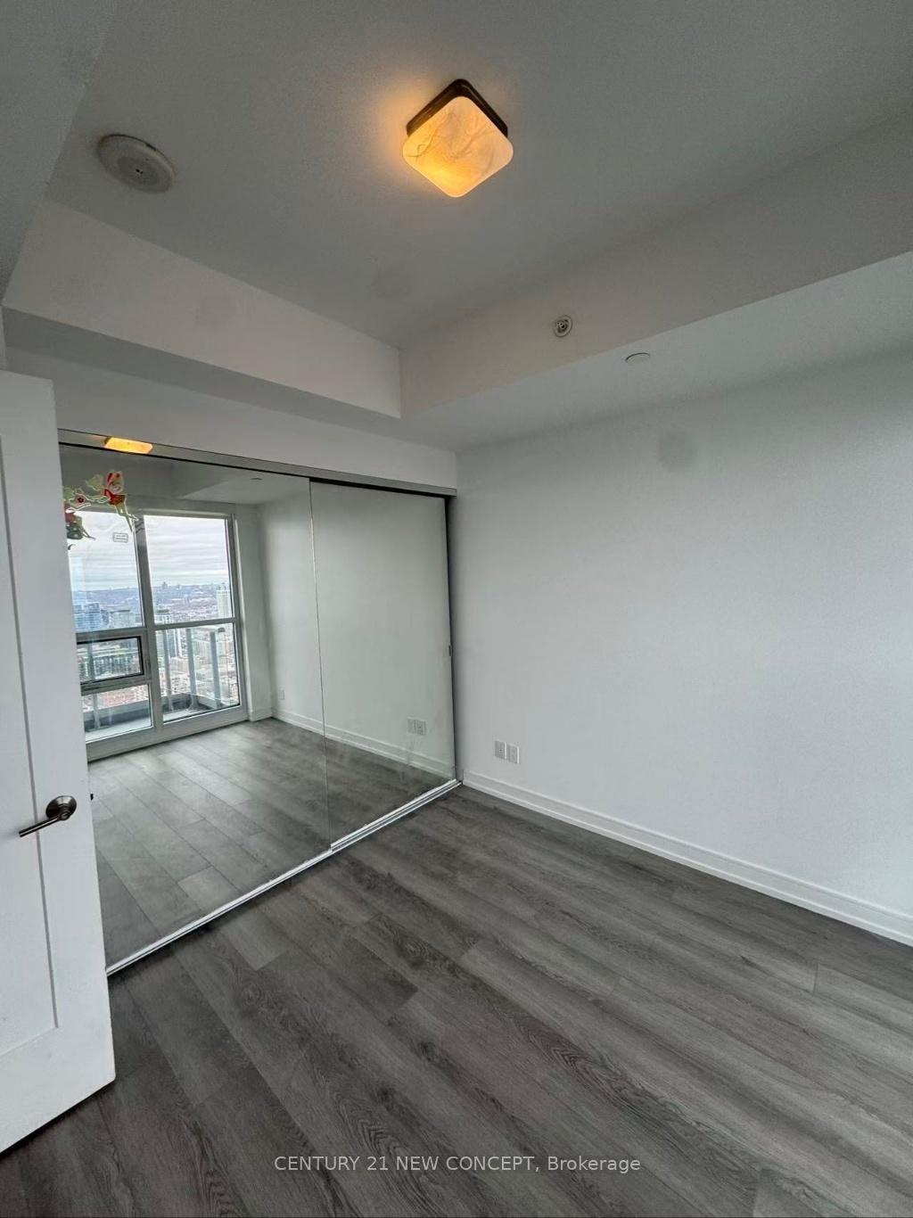 Photo 11 of Unit 4105, 88 Scott Street, Toronto, Church-Yonge Corridor — HOMEH