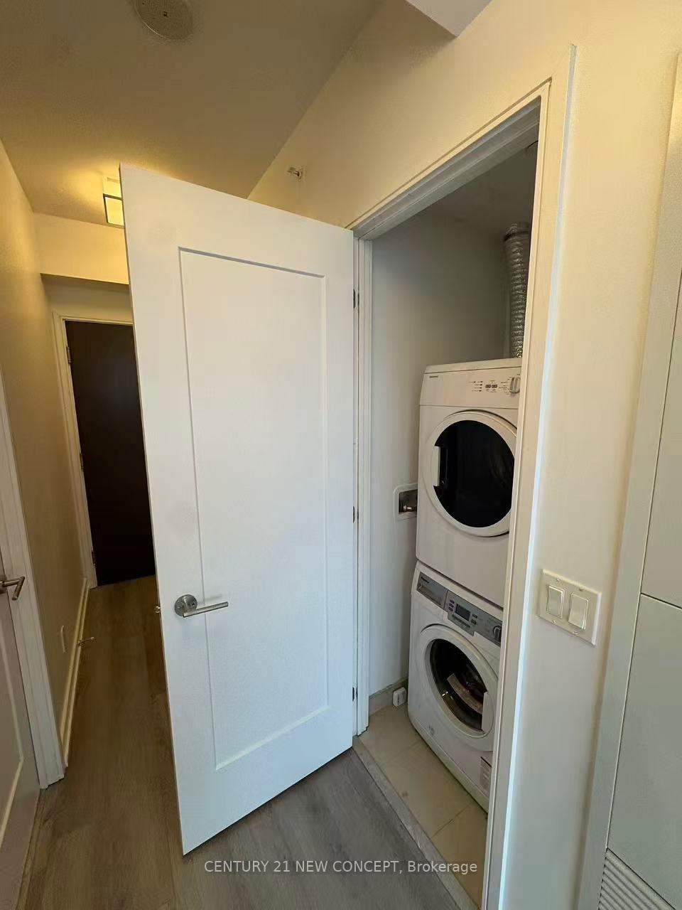 Photo 17 of Unit 4105, 88 Scott Street, Toronto, Church-Yonge Corridor — HOMEH