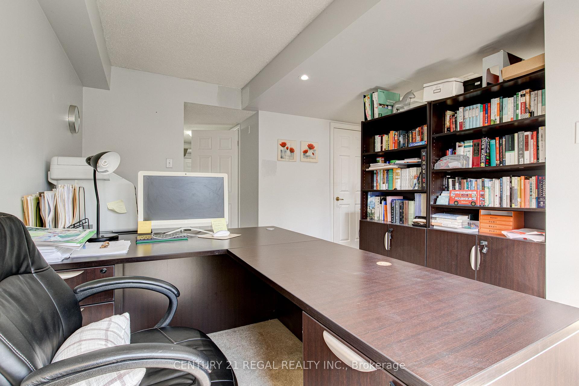 Photo 18 of Unit 15, 310 Christopher Drive, Cambridge, Christopher-Champlain — HOMEH