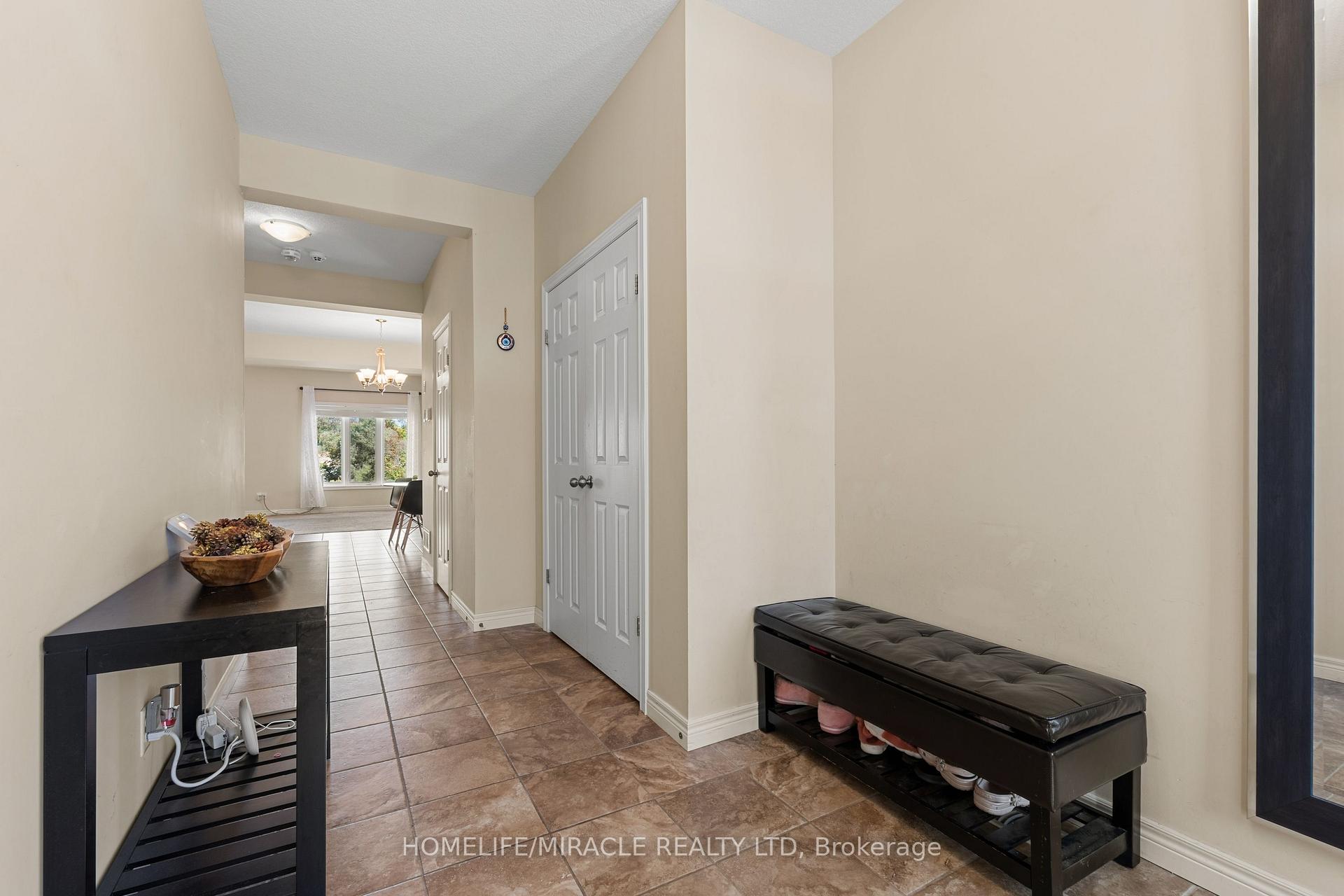 Photo 4 of 75 Sparrow Avenue, Cambridge, Little's Corners — HOMEH