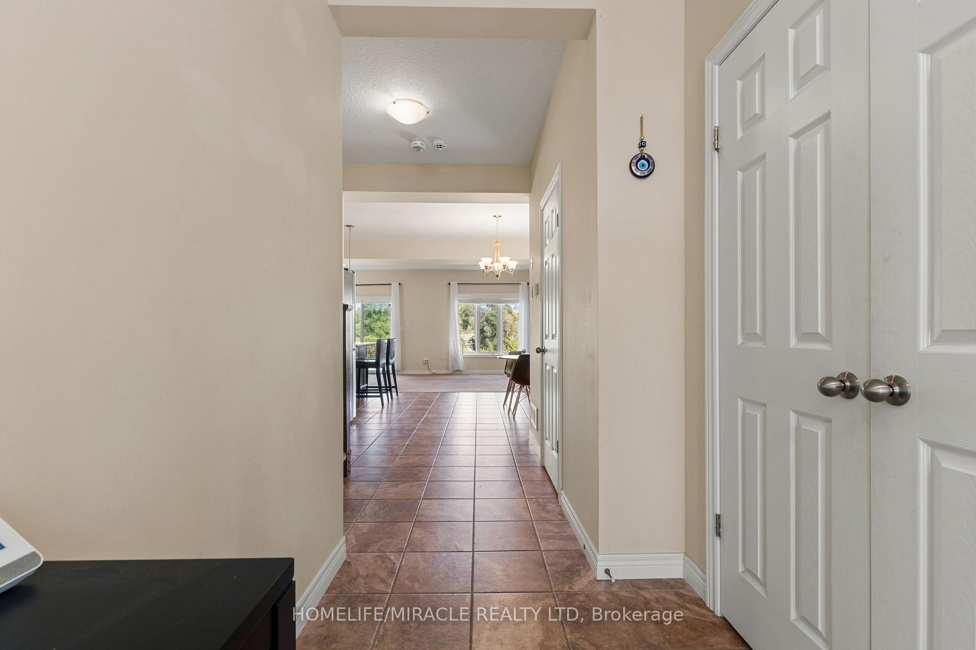 Photo 5 of 75 Sparrow Avenue, Cambridge, Little's Corners — HOMEH