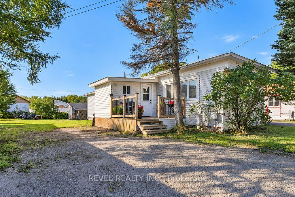 Photo 1 of 102 Notre Dame Place, Timmins, MTJ - Trailer Parks — HOMEH