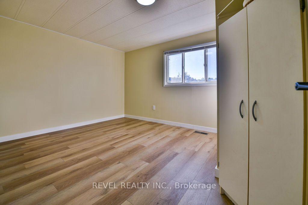 Photo 21 of 102 Notre Dame Place, Timmins, MTJ - Trailer Parks — HOMEH