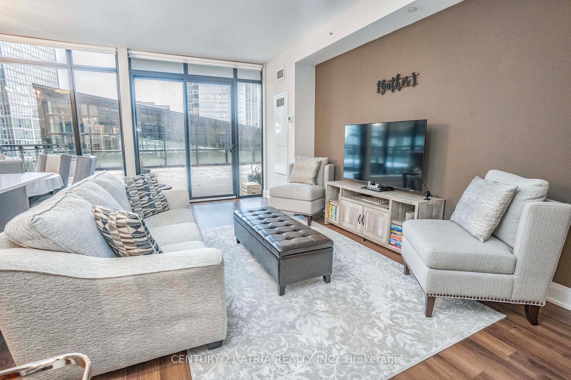 Photo 5 of Unit 314, 2900 Hwy 7, Vaughan, Concord — HOMEH