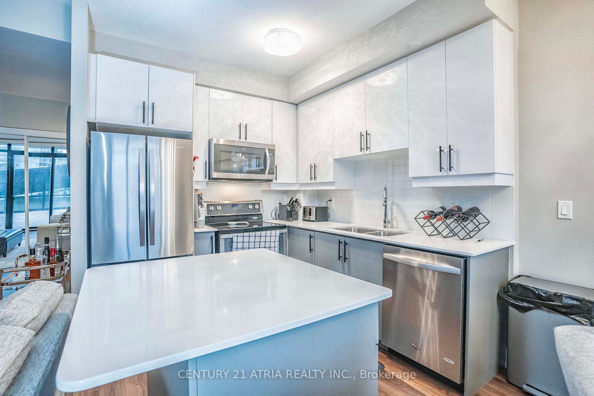 Photo 12 of Unit 314, 2900 Hwy 7, Vaughan, Concord — HOMEH