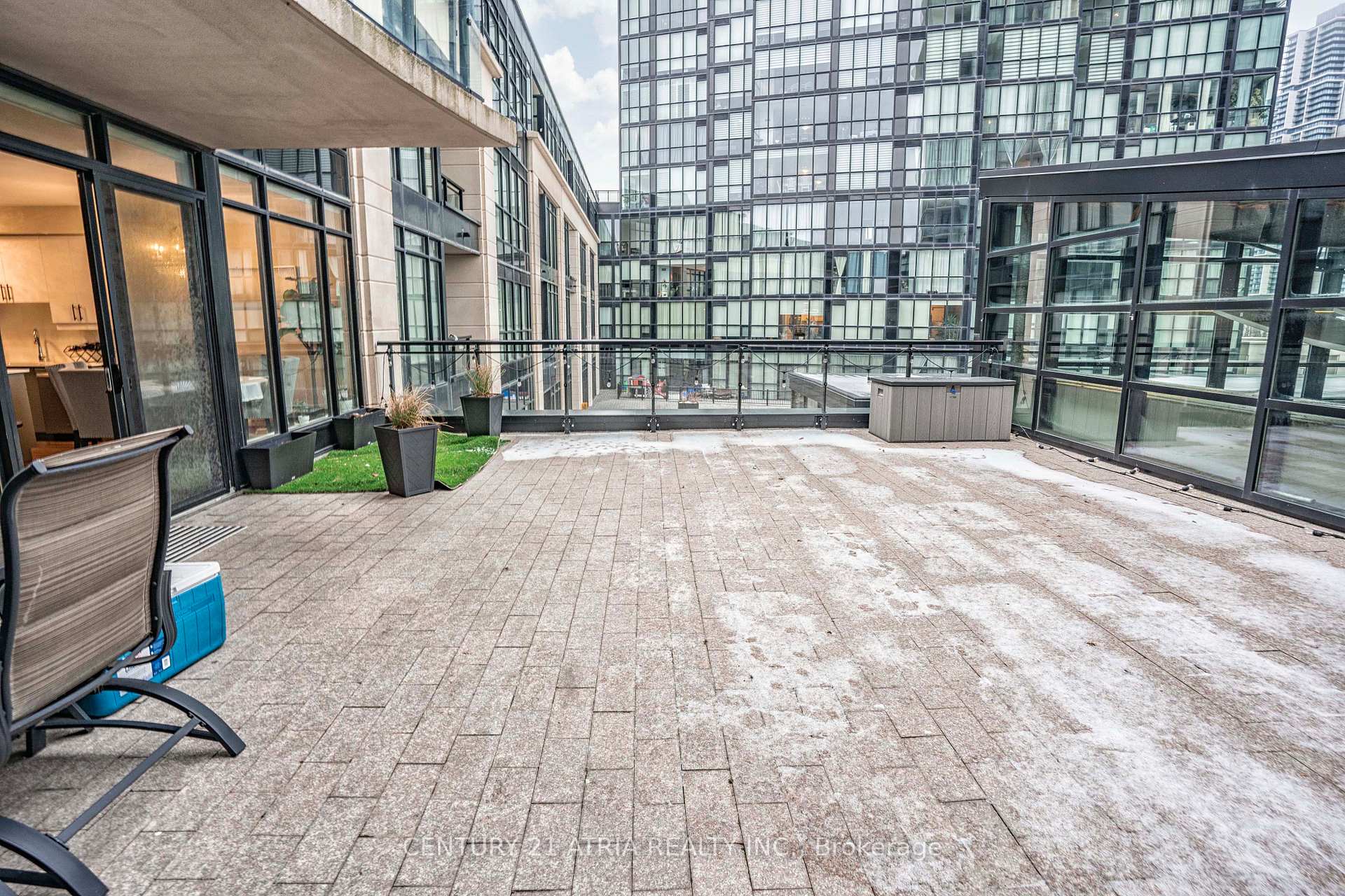 Photo 19 of Unit 314, 2900 Hwy 7, Vaughan, Concord — HOMEH
