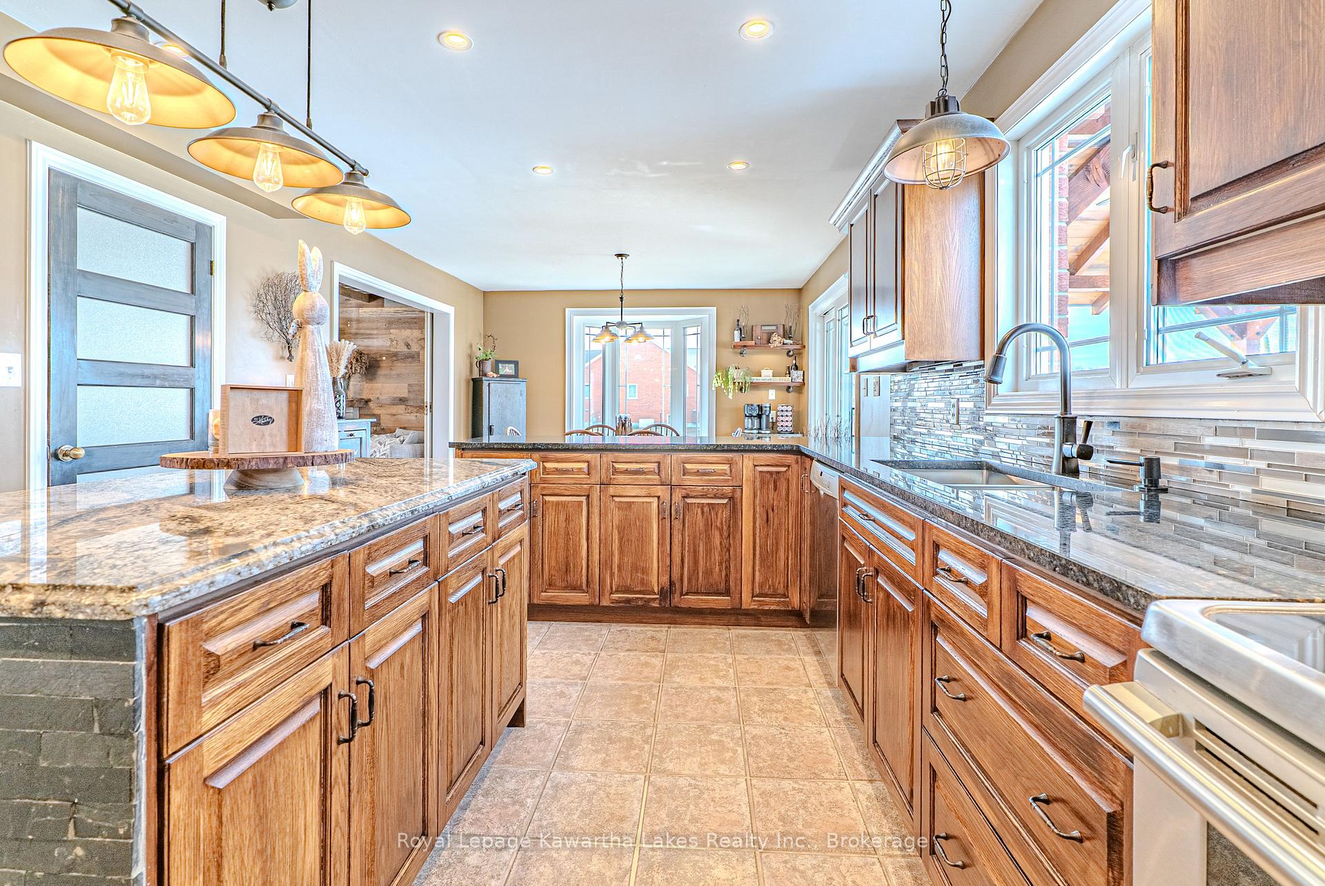 Photo 16 of 929 Eldon Road, Kawartha Lakes, Oakwood — HOMEH