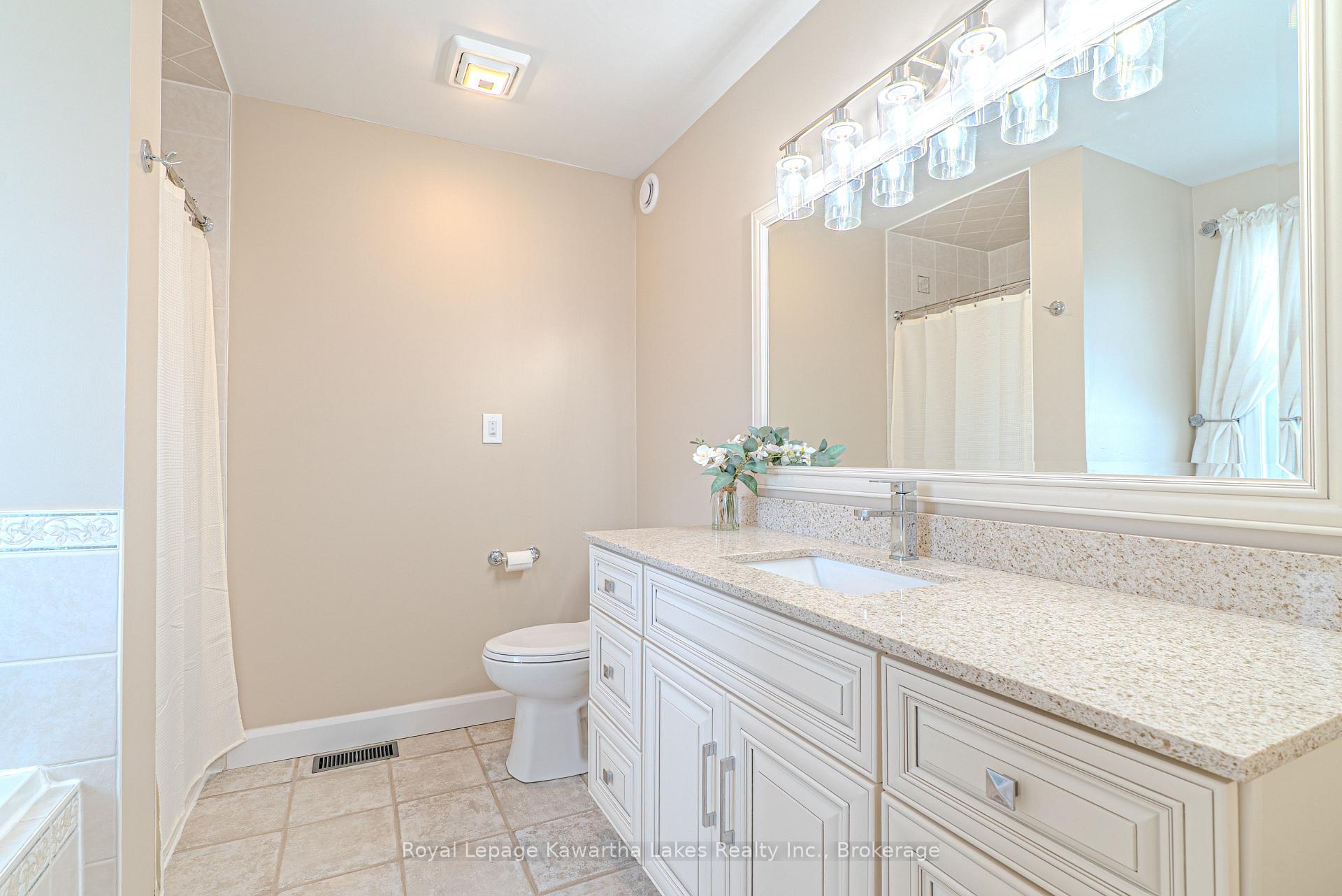 Photo 26 of 929 Eldon Road, Kawartha Lakes, Oakwood — HOMEH