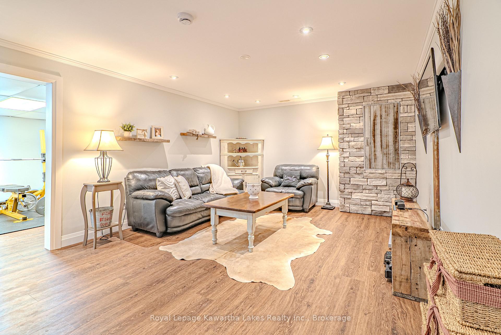 Photo 35 of 929 Eldon Road, Kawartha Lakes, Oakwood — HOMEH