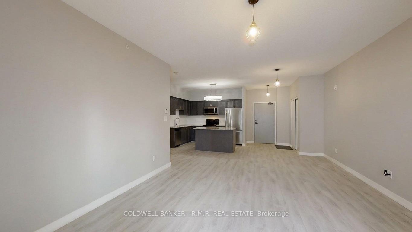 Photo 55 of Unit 103, 157 Wellington Street E, New Tecumseth, Alliston — HOMEH