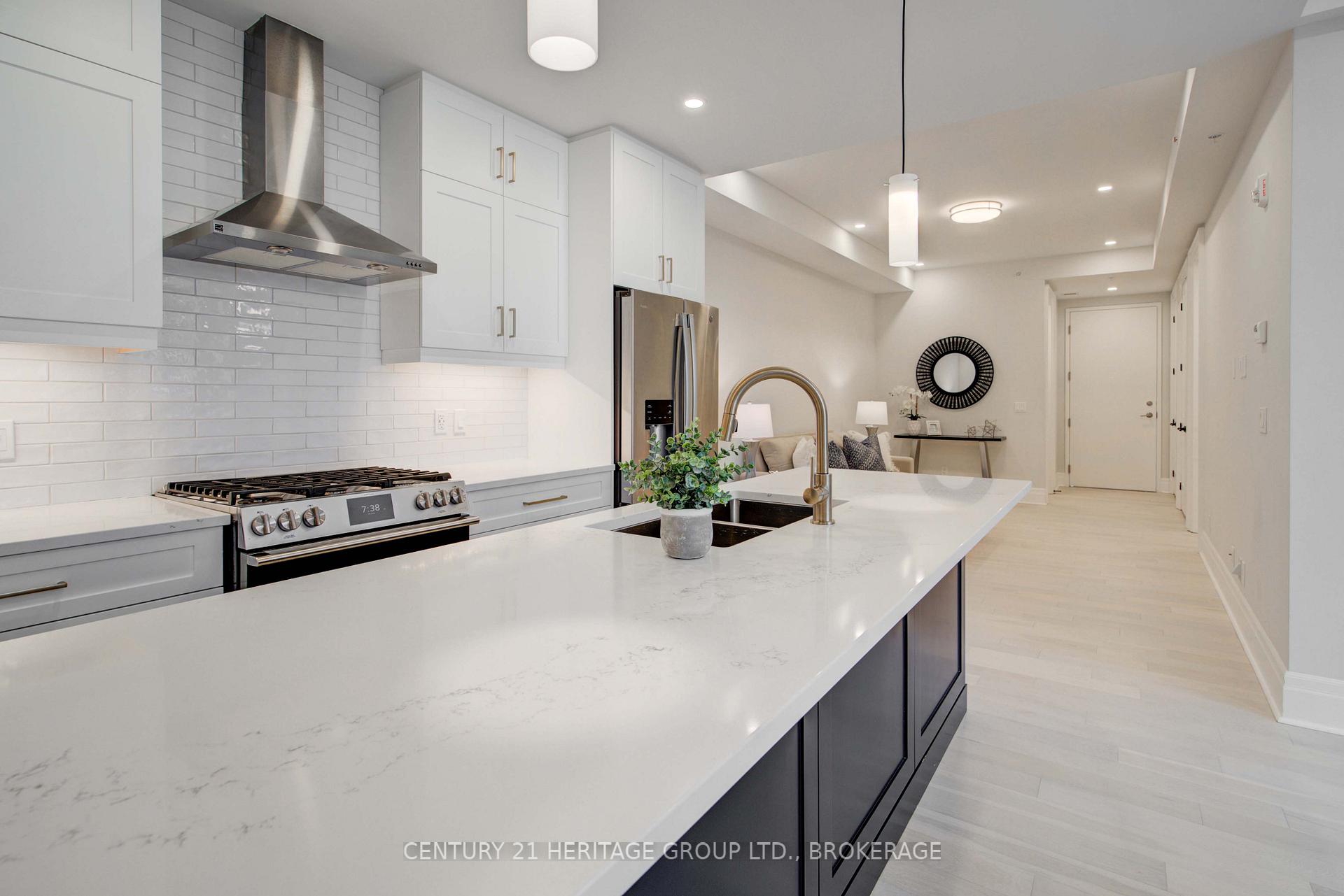 Photo 14 of Unit 607, 129 South Street, Gananoque, Gananoque — HOMEH