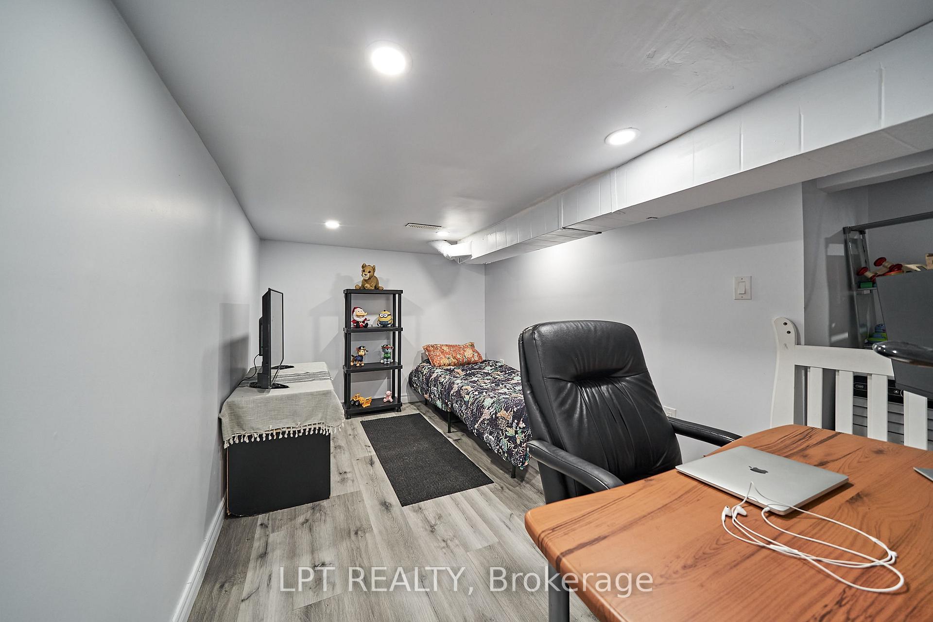 Photo 18 of 15 Knights Road, Oshawa, Lakeview — HOMEH