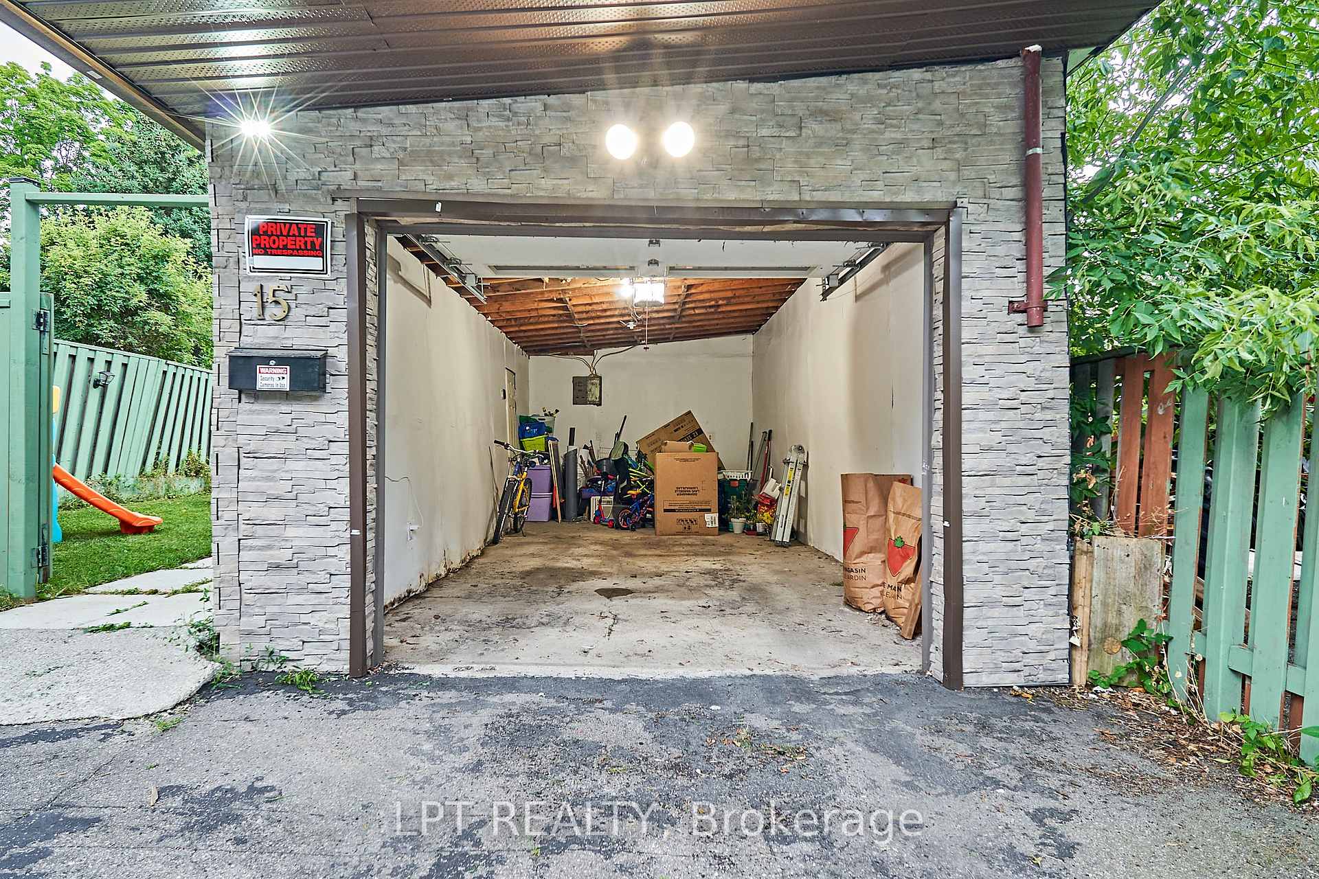 Photo 22 of 15 Knights Road, Oshawa, Lakeview — HOMEH